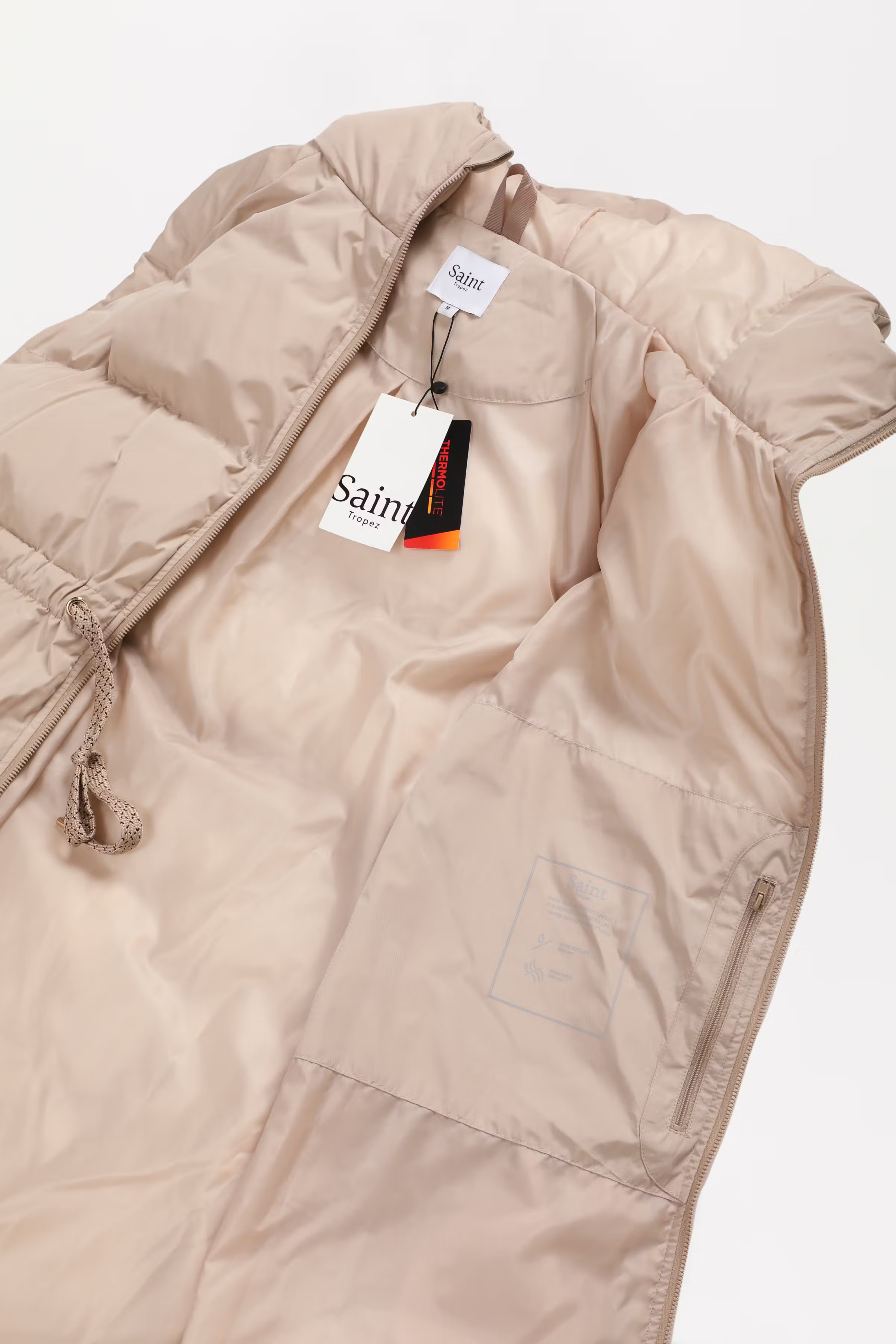  HellaSZ Vest

 LOOKBOOK DETAIL 30511214-161210