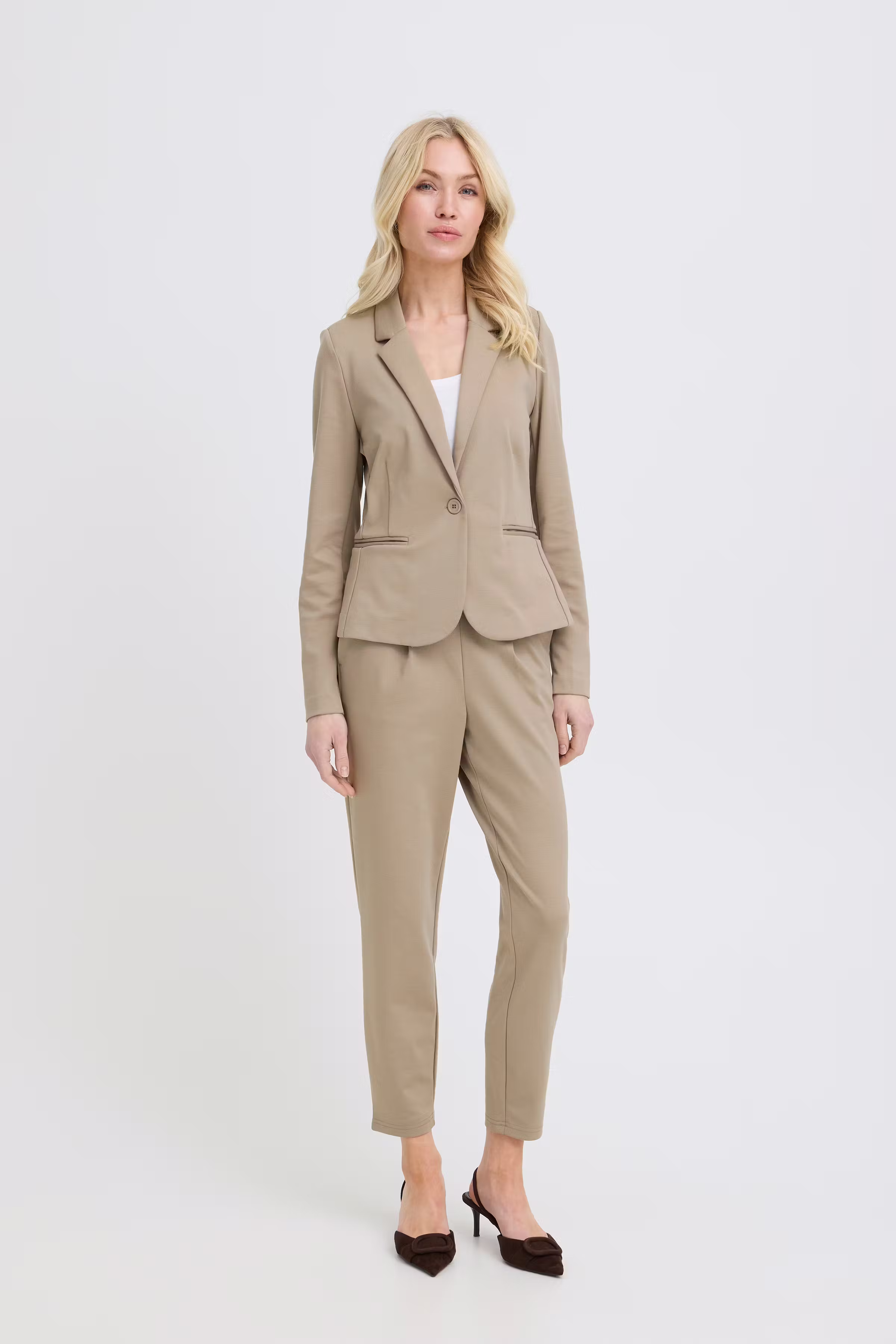 BYRizetta Blazer LOOKBOOK FRONT 20804230-171105