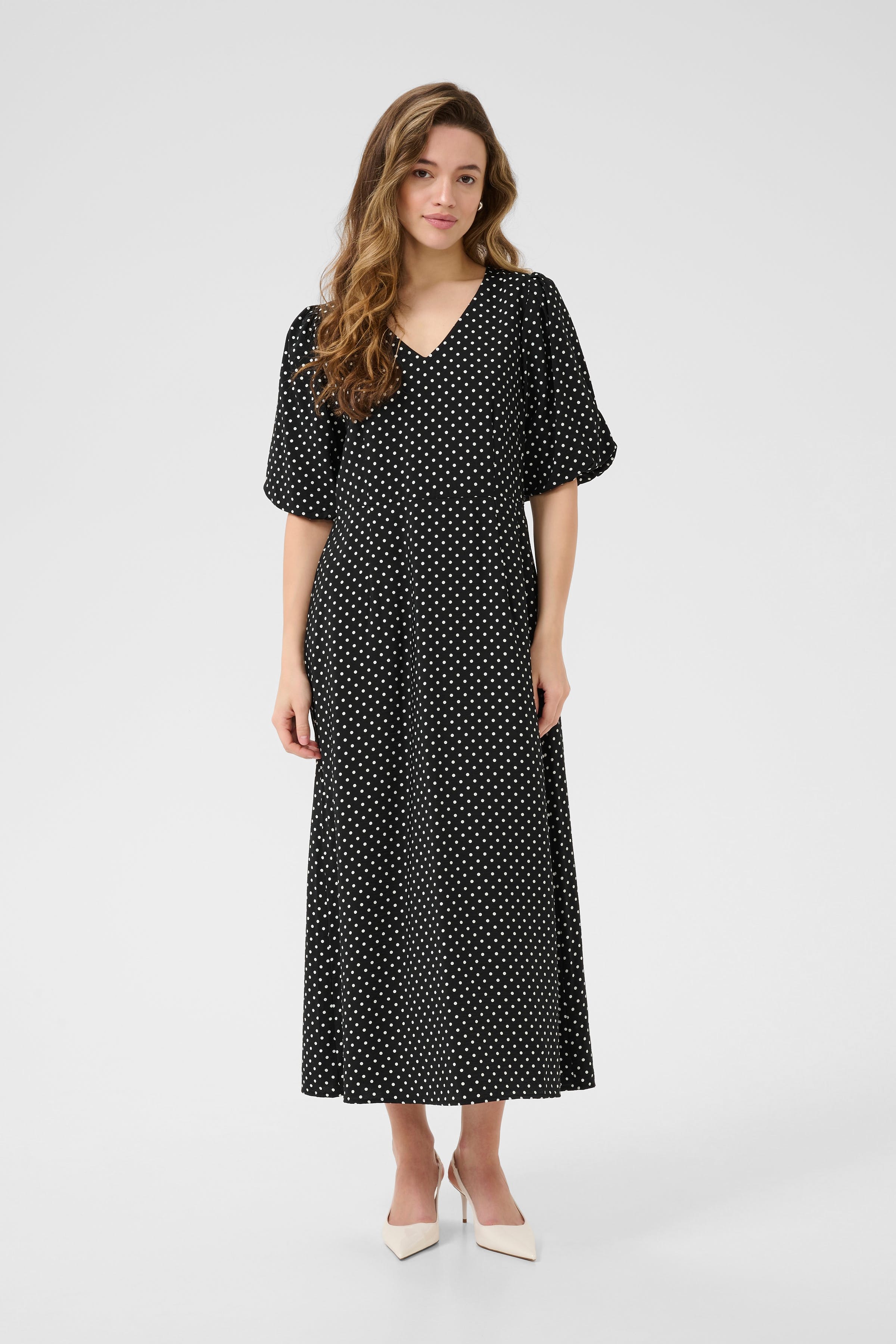 KAgwen Jurk LOOKBOOK FRONT 10510344-107967