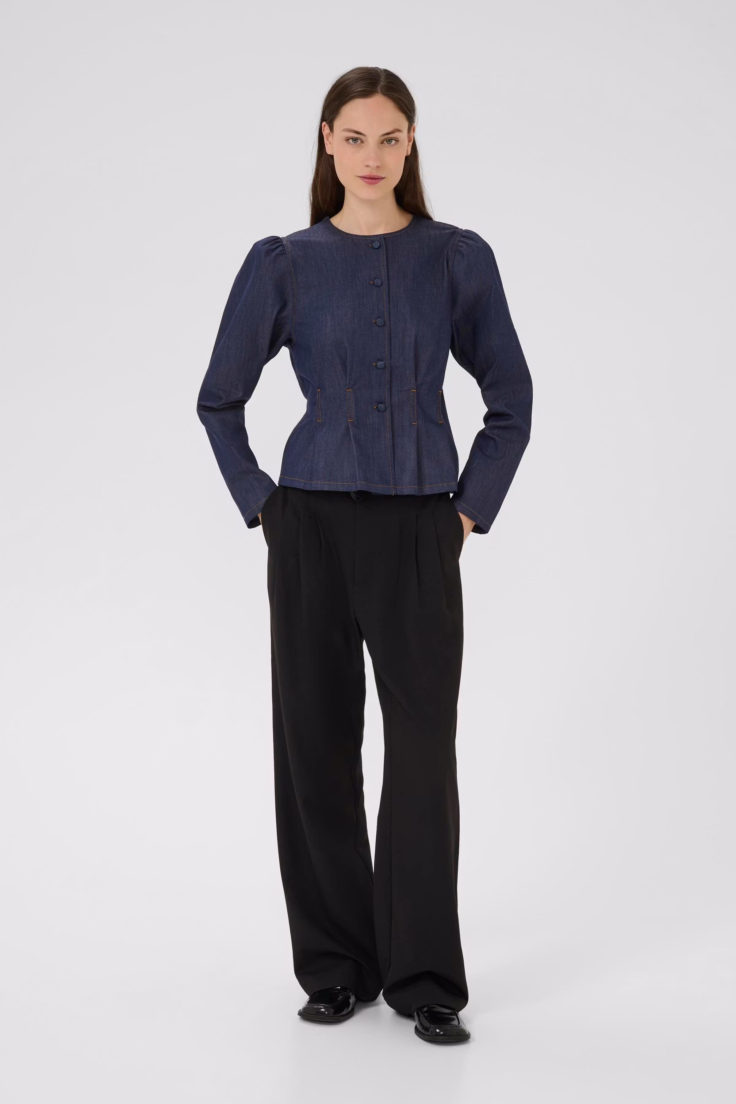 KBDrew Bluse LOOKBOOK FRONT 10105763-194014
