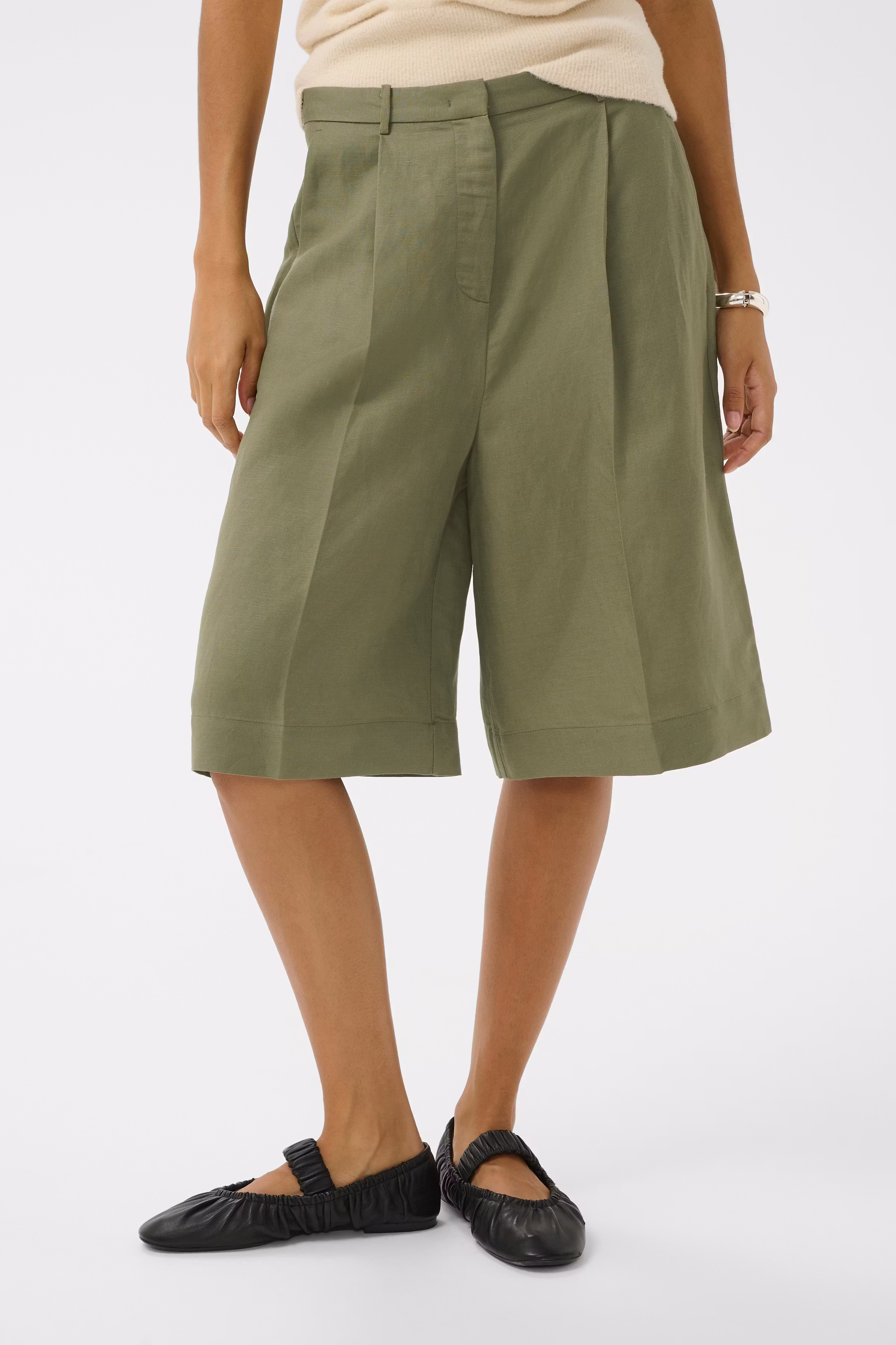 SLRagna Shorts LOOKBOOK FRONT 30409197-170517