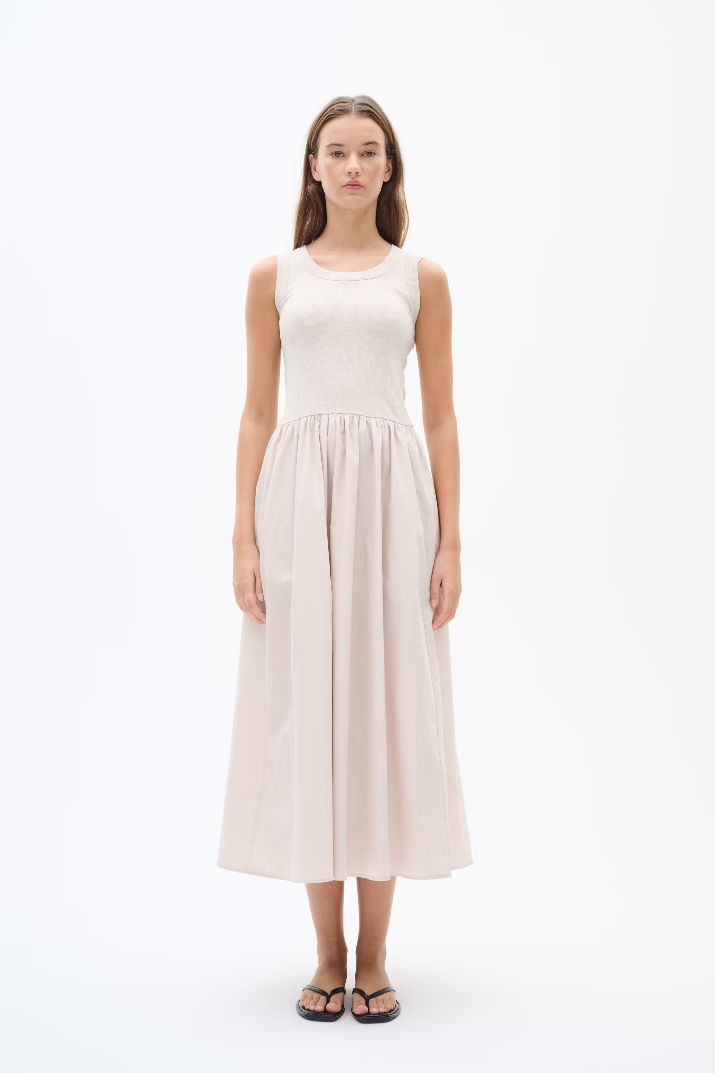 DagnamaIW Kjole LOOKBOOK FRONT 30110159-300597