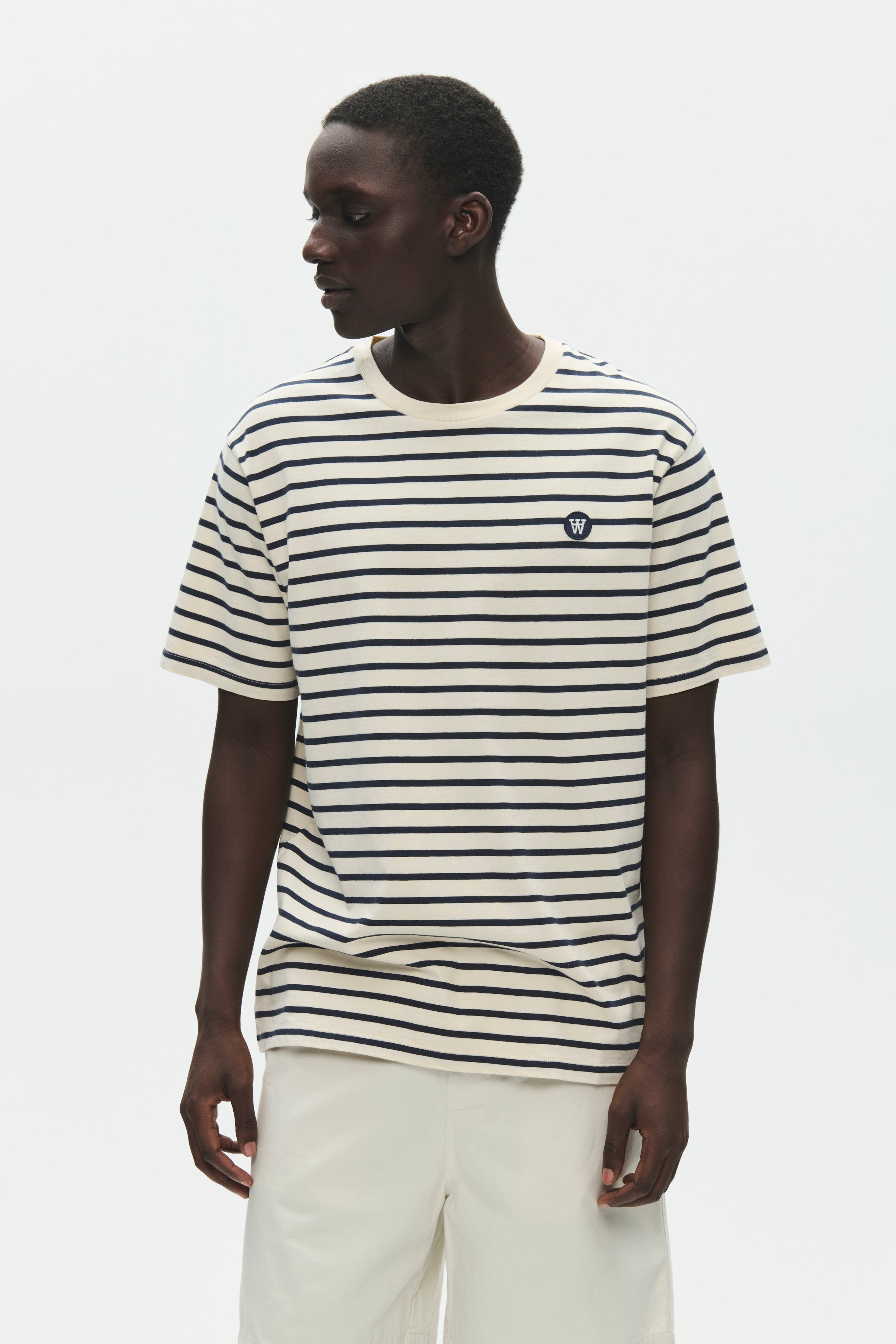WWAce Stripe T-shirt LOOKBOOK FRONT 30251373-194009