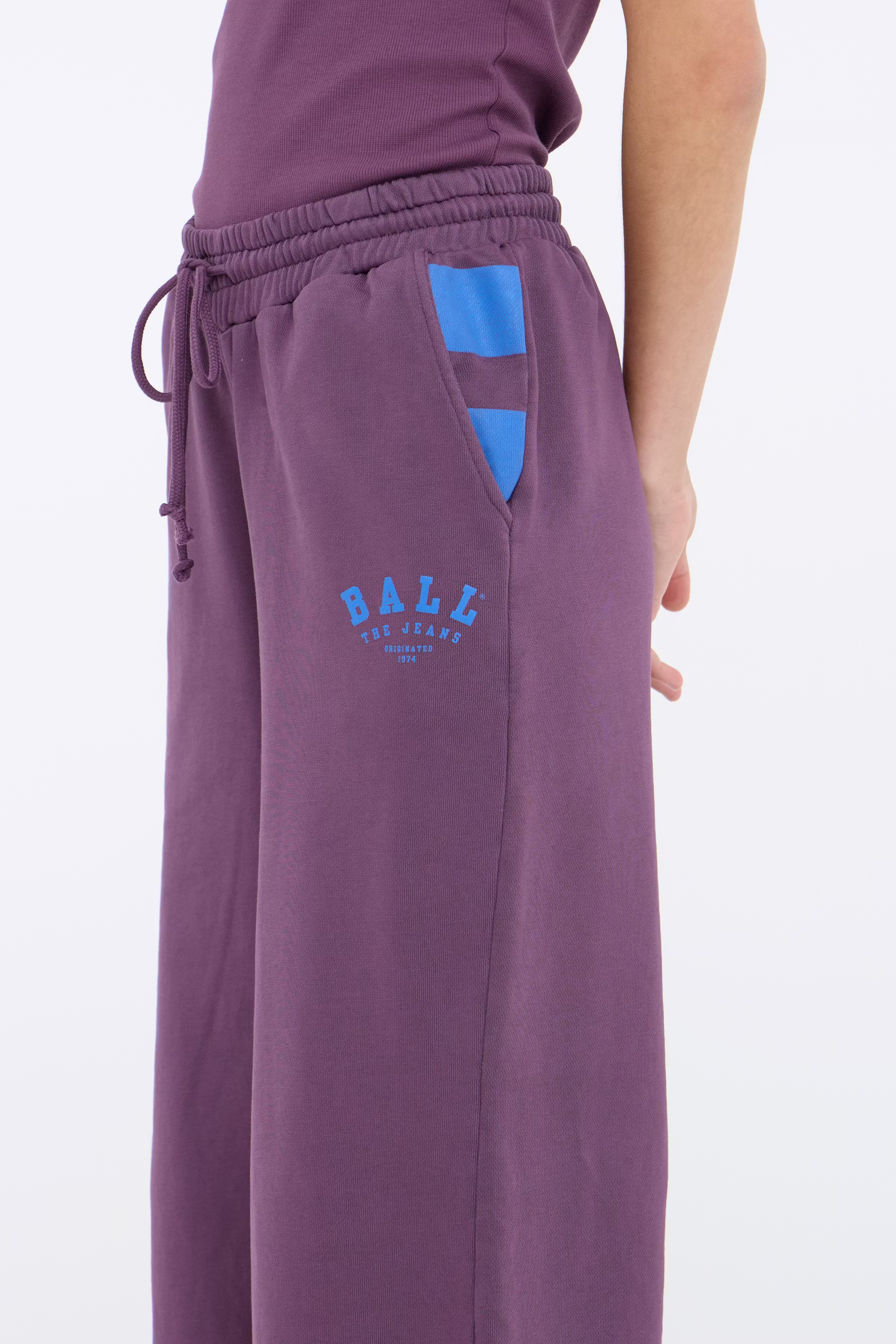 BALACIA Bukser LOOKBOOK DETAIL 50405229-192009