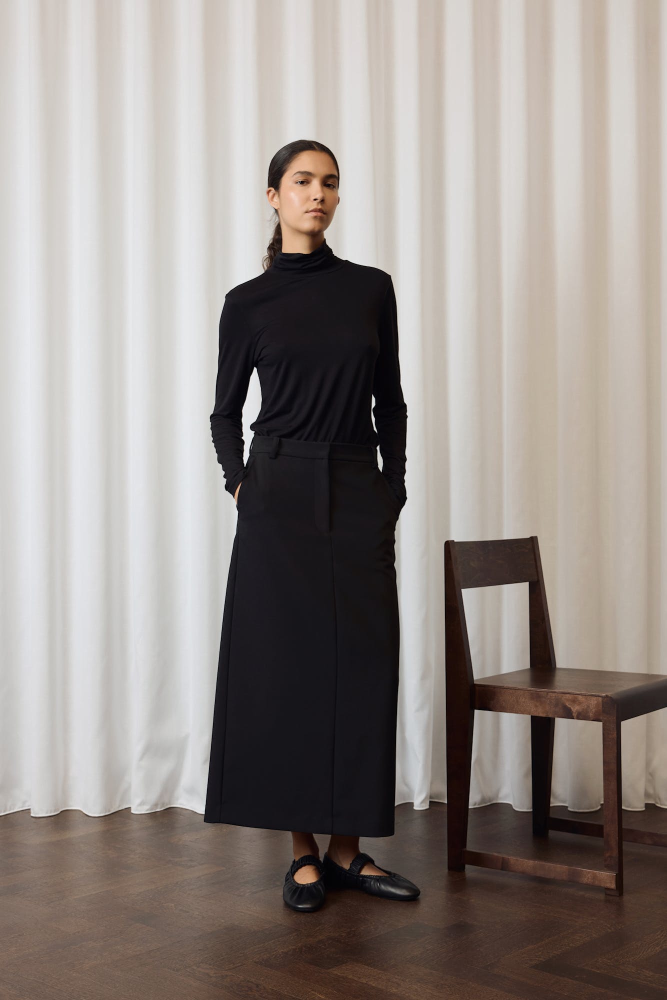 SLHanadi Rollneck LOCATION NONE 30403340-194008