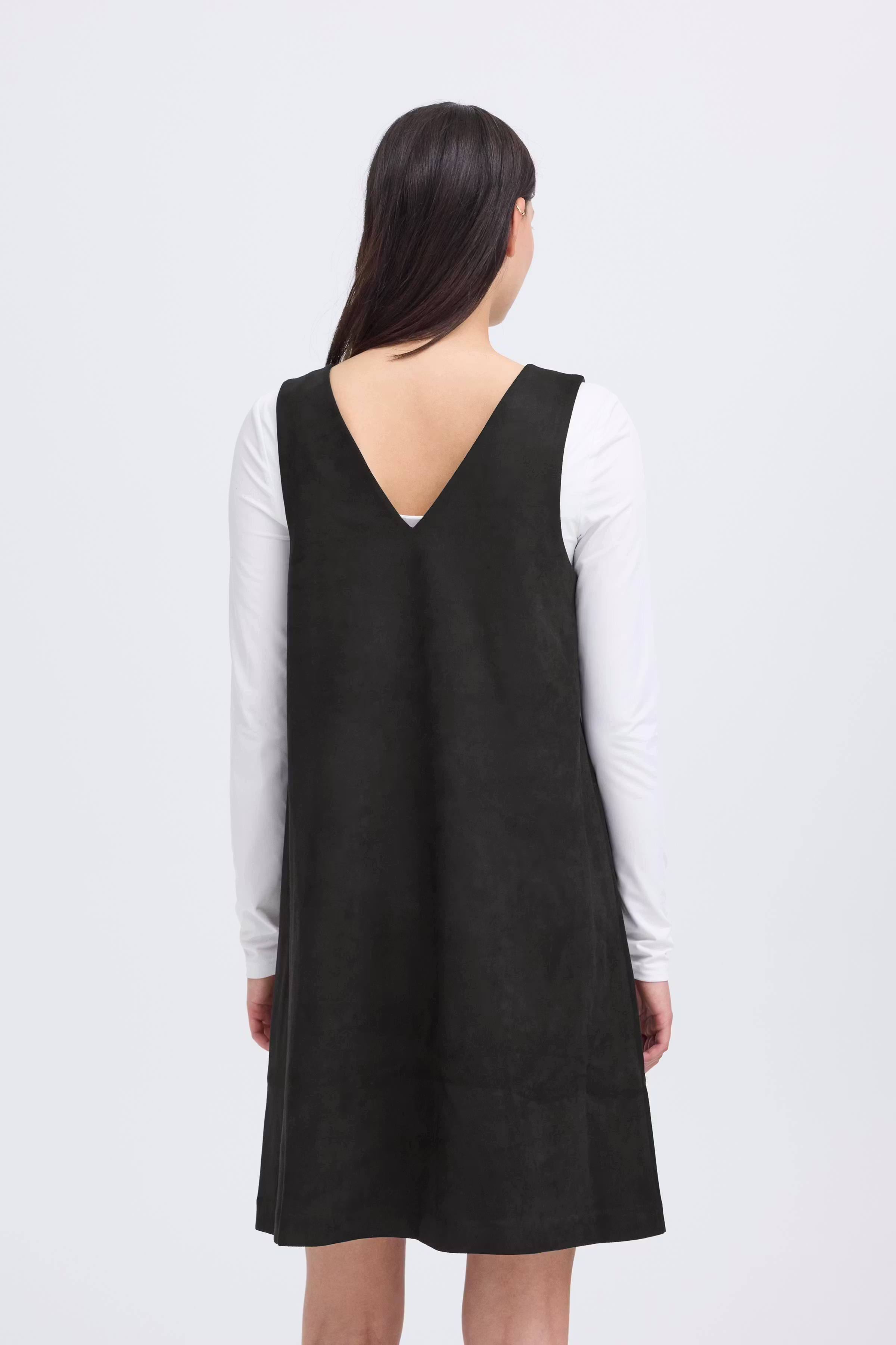 IHFINO Kjole LOOKBOOK BACK 20123855-200575