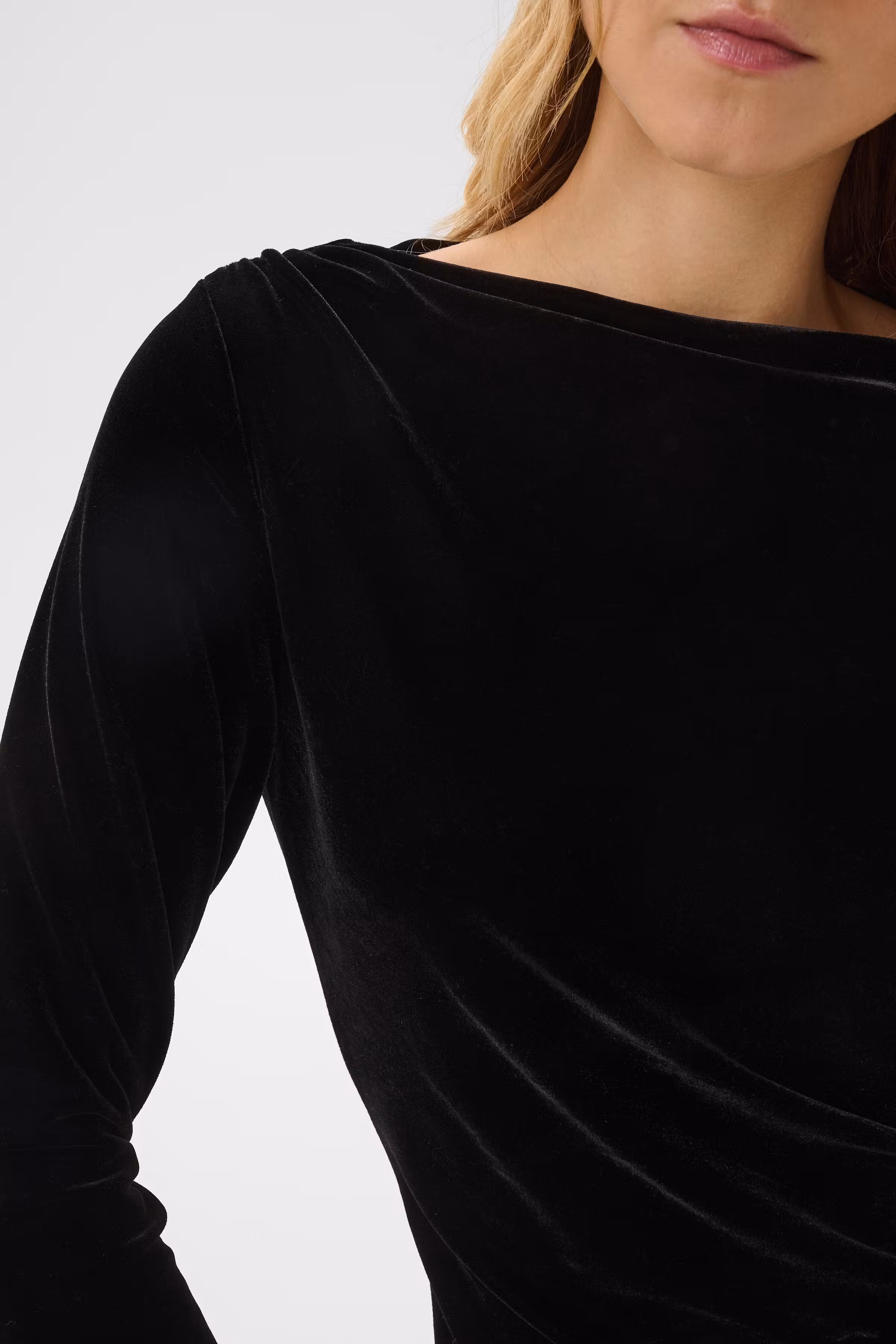 UldiaSZ Bluse LOOKBOOK DETAIL 30515565-193911