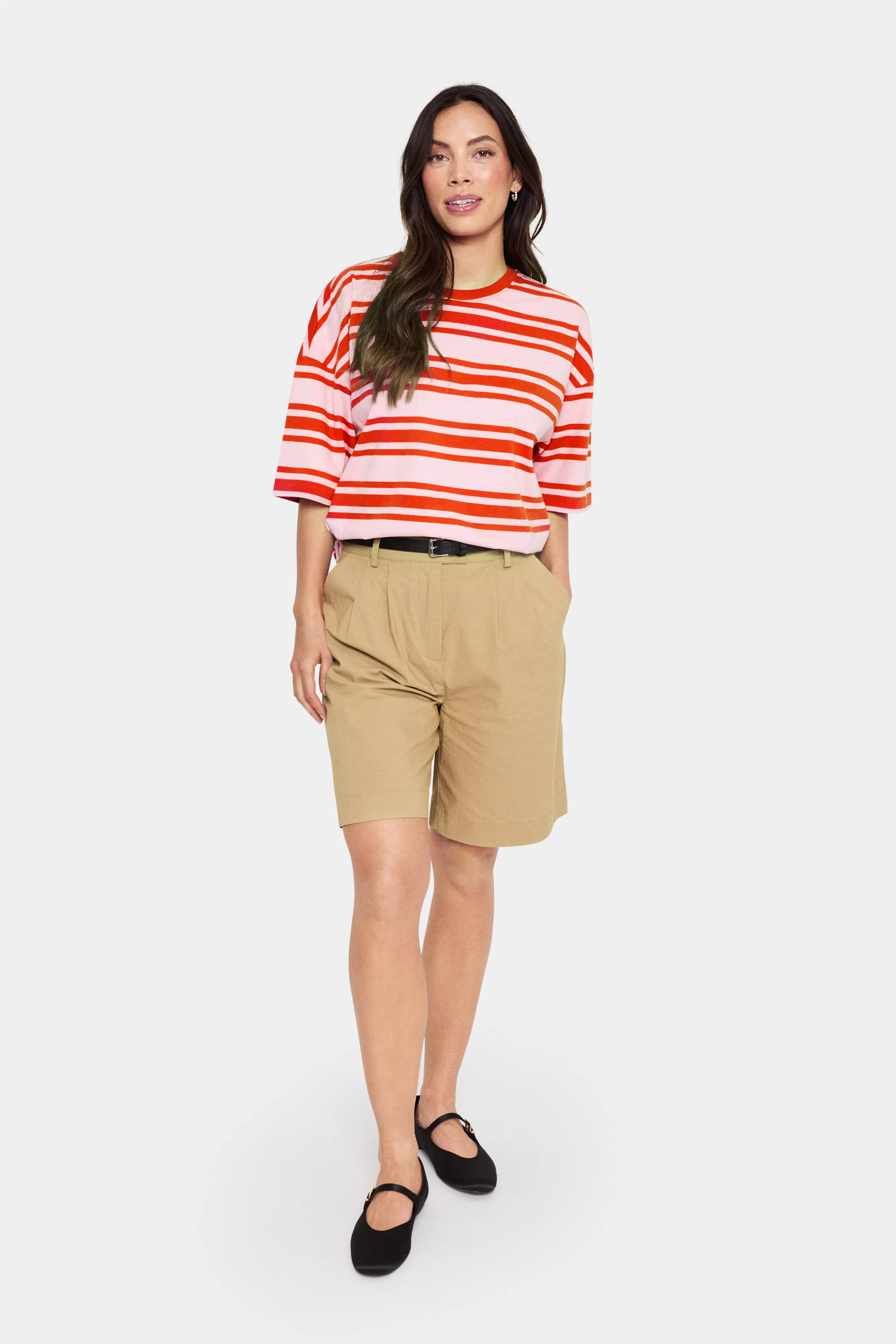 HalliaSZ T-shirt LOOKBOOK FRONT 30514250-303894