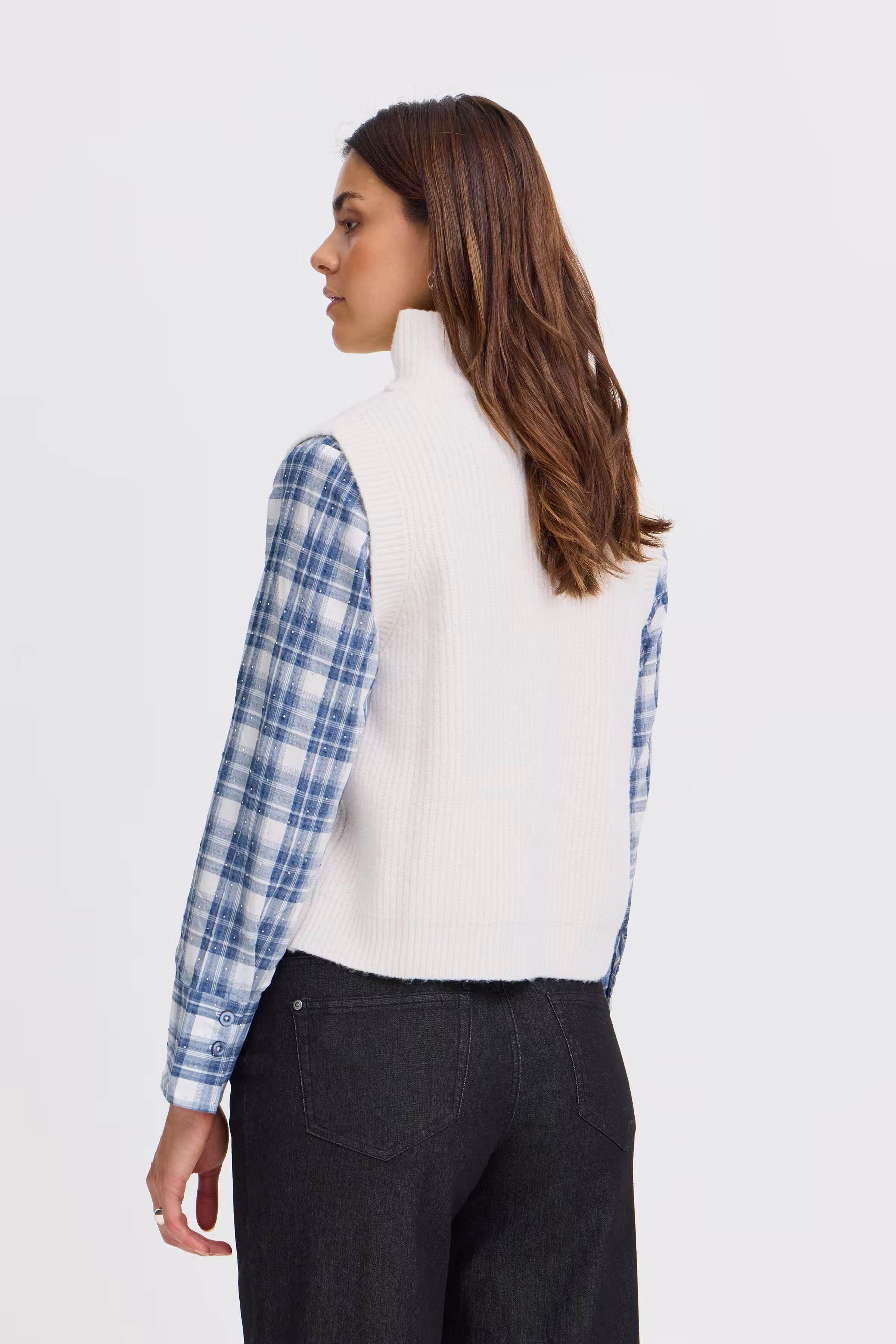 FRVINEA Vest LOOKBOOK BACK 20618426-110701