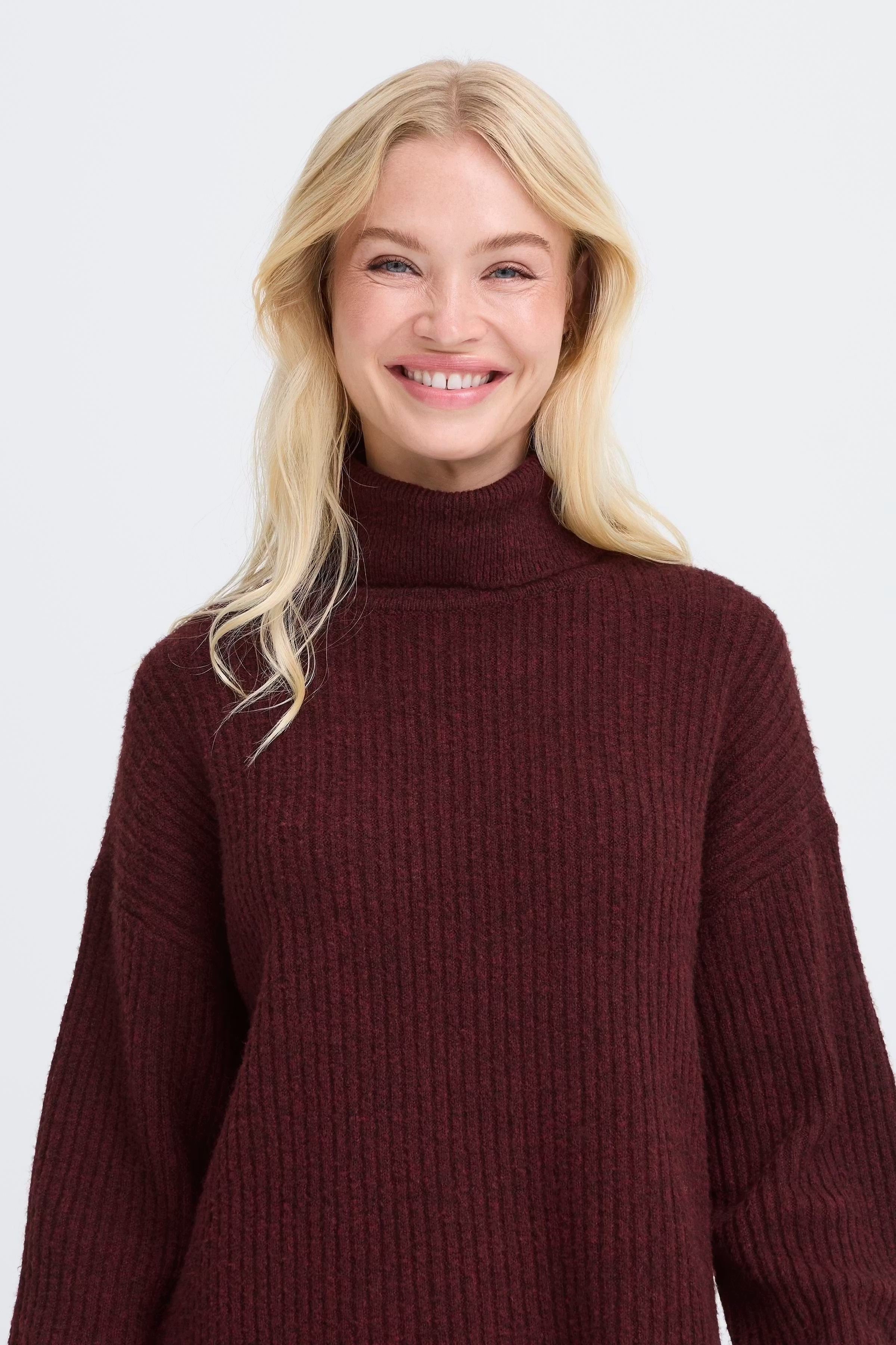 BYONEMA Pullover LOOKBOOK DETAIL 20818240-1916271