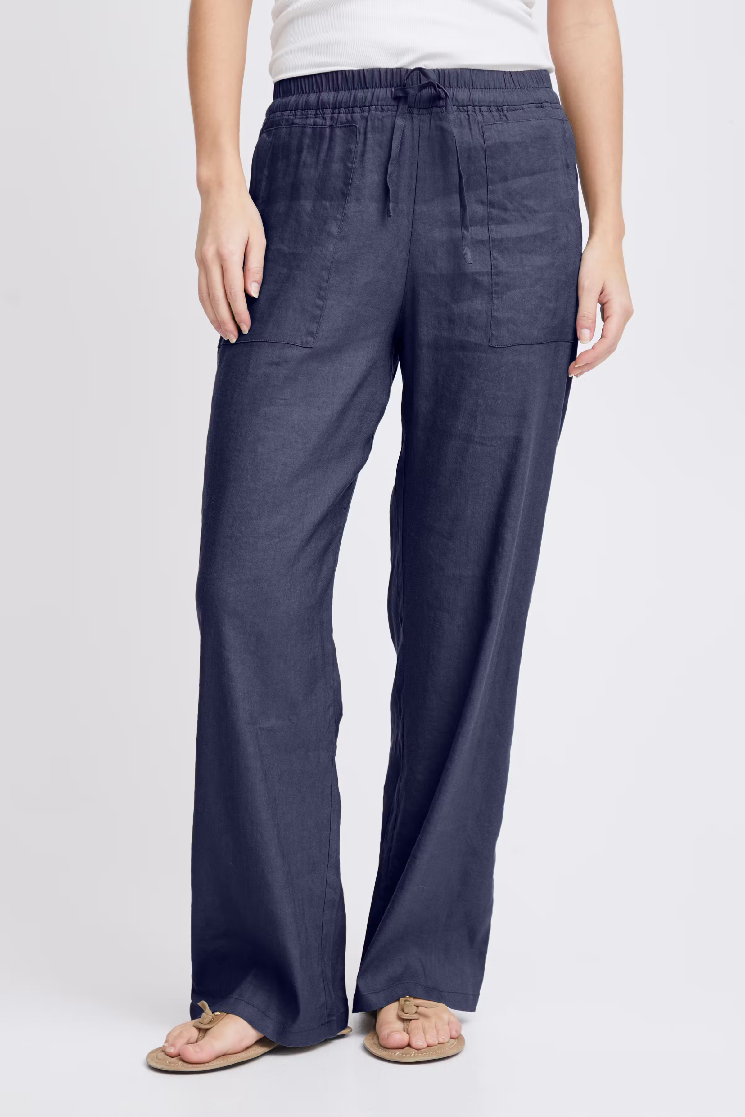 PZLUCA Full Length Wide Leg Bukser LOOKBOOK FRONT 50208020-194020