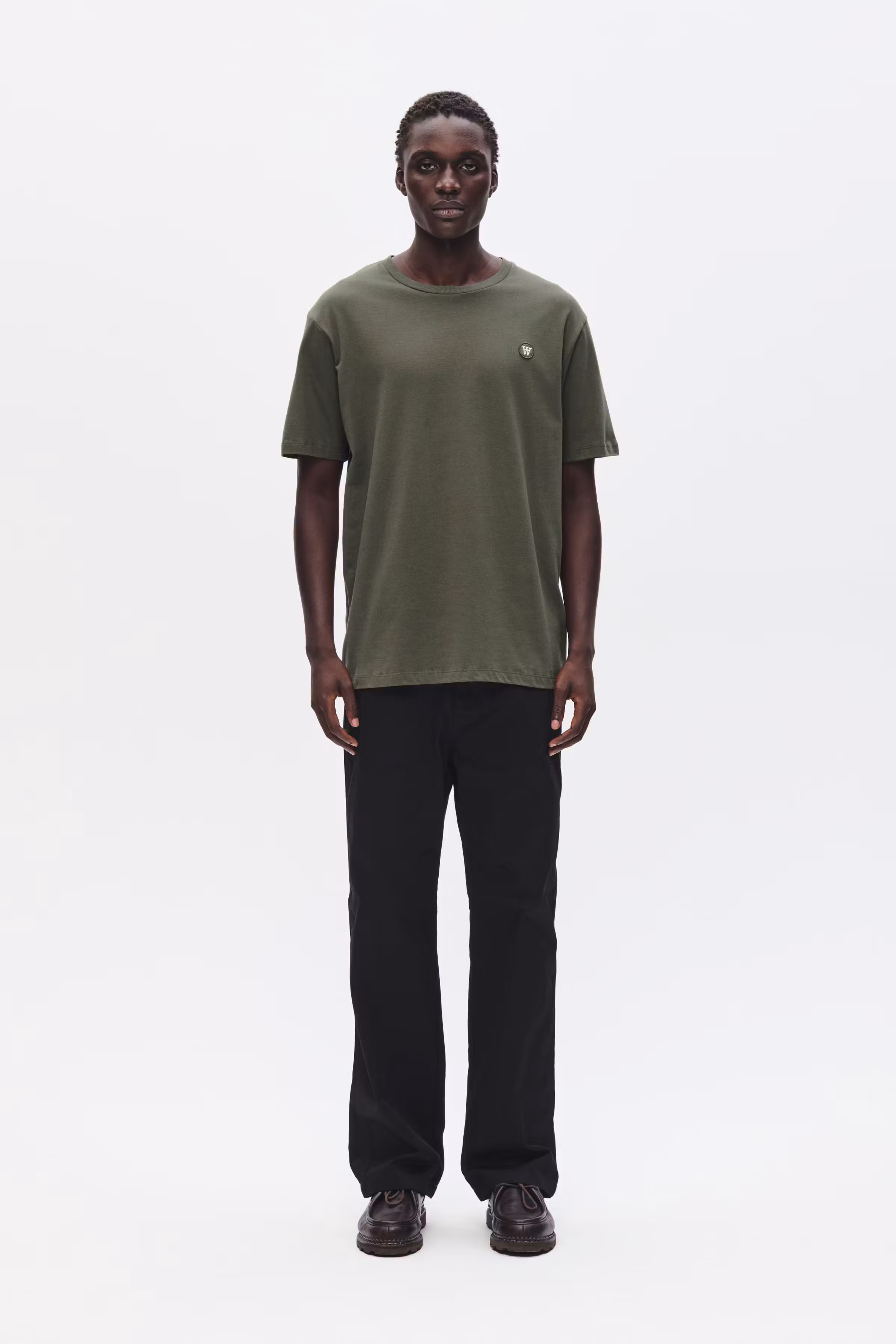WWAce T-shirt LOOKBOOK FRONT 30250095-190511