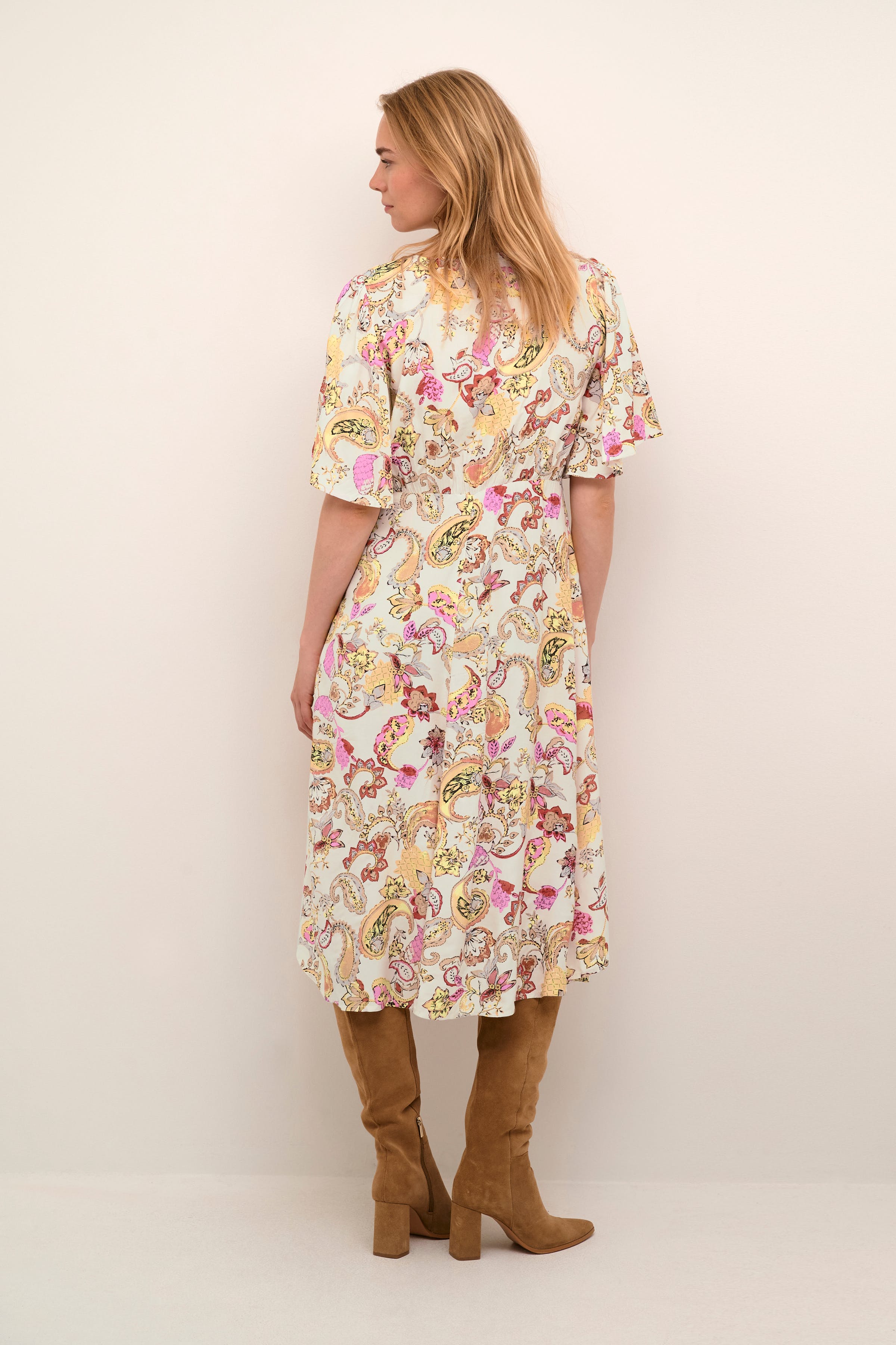 CRDia Kleid LOOKBOOK BACK 10612406-105551