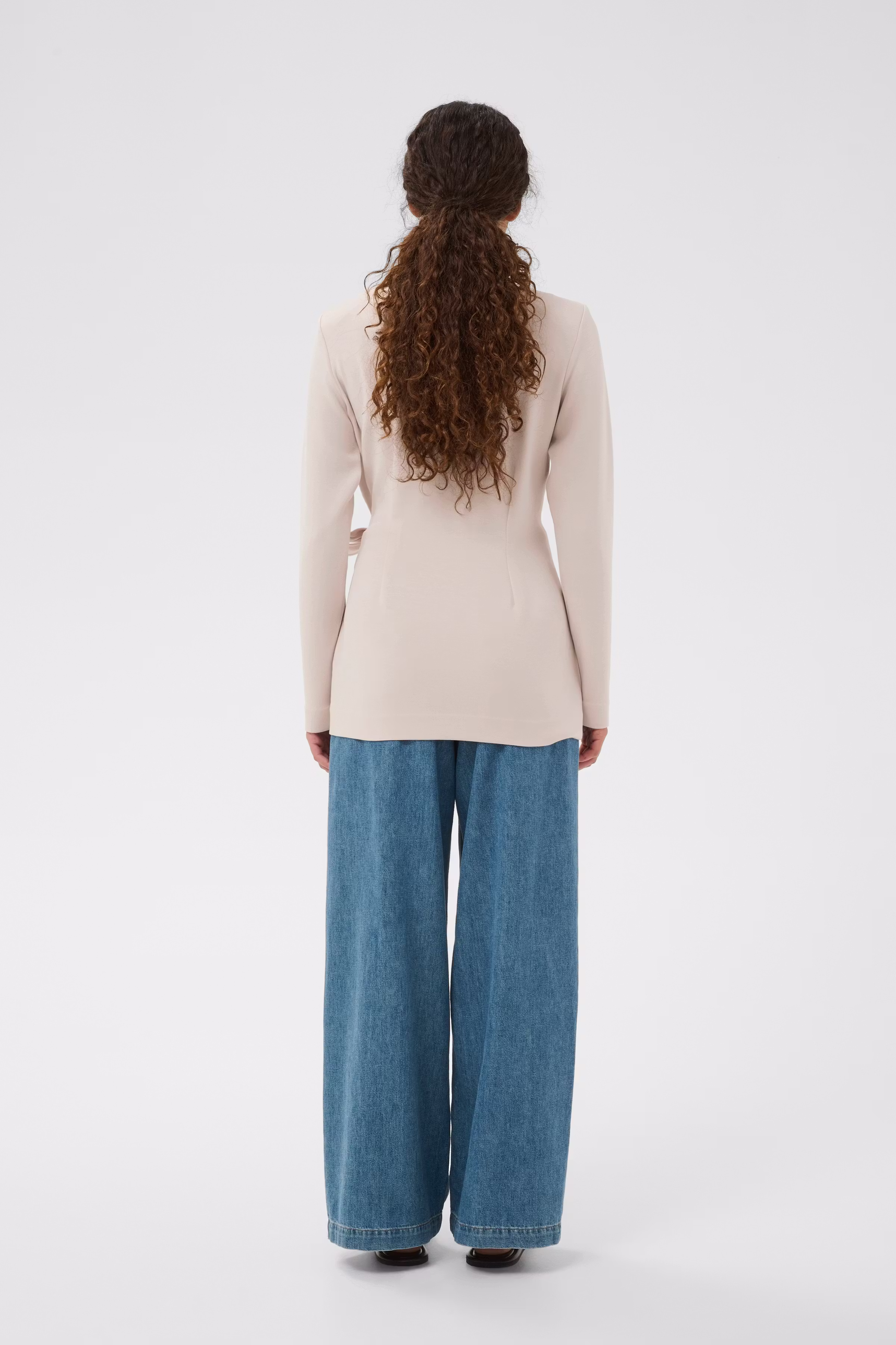 SIMIIW VINCENT Blazer LOOKBOOK BACK 30112432-130403