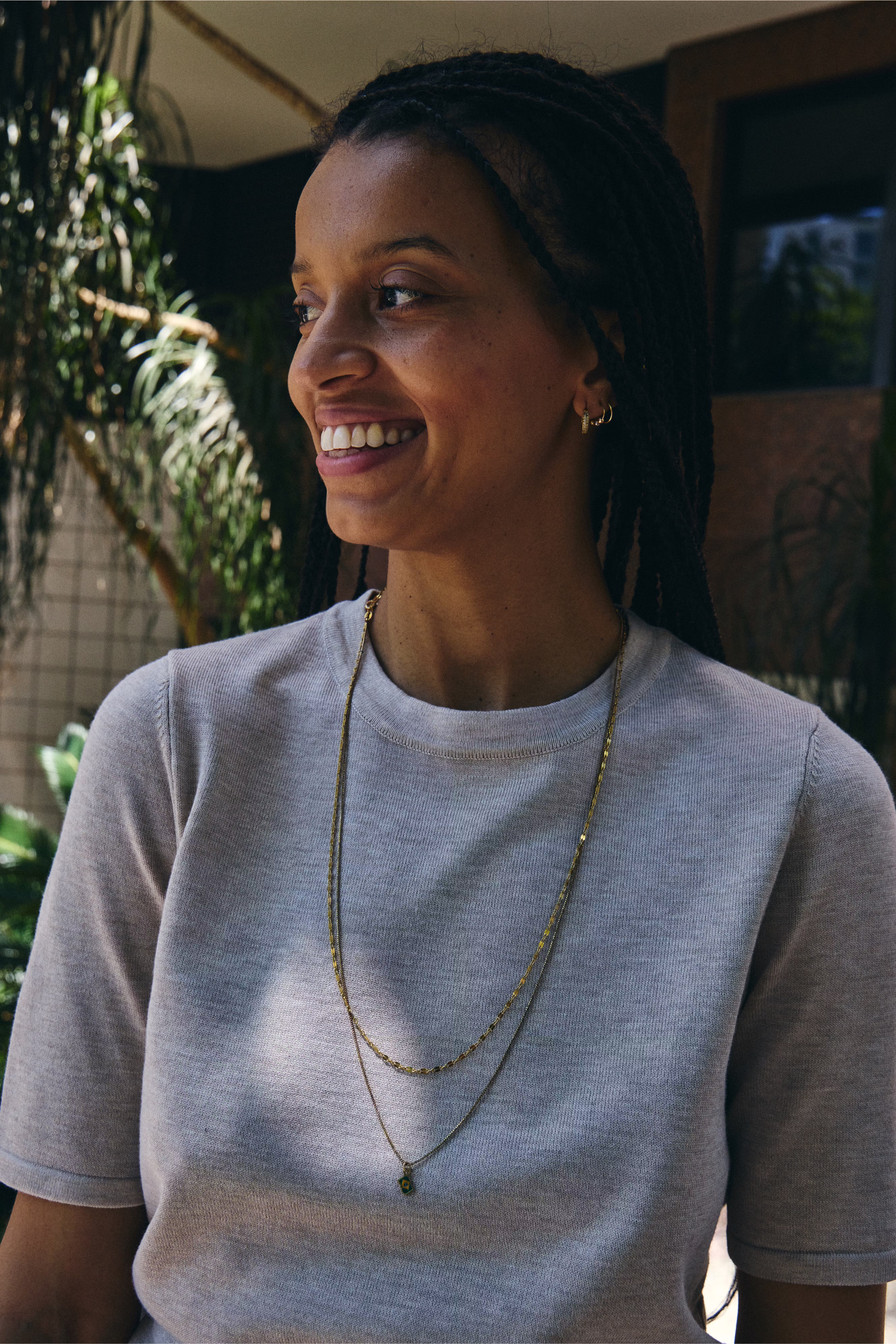 IHLULS Pullover LOCATION NONE 20125816-1304011