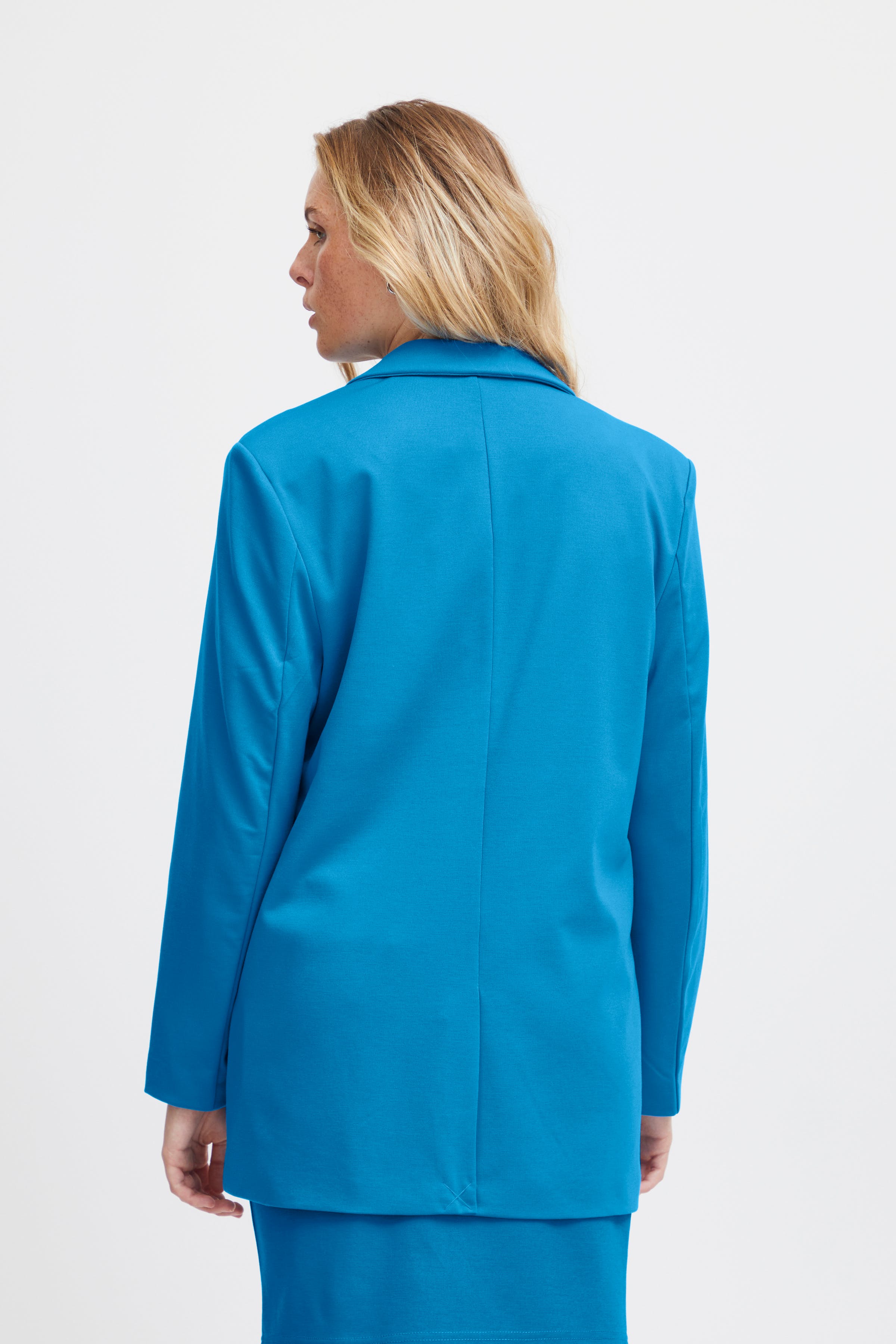 IHKATE OVERSIZE Blazer LOOKBOOK BACK 20118123-184250