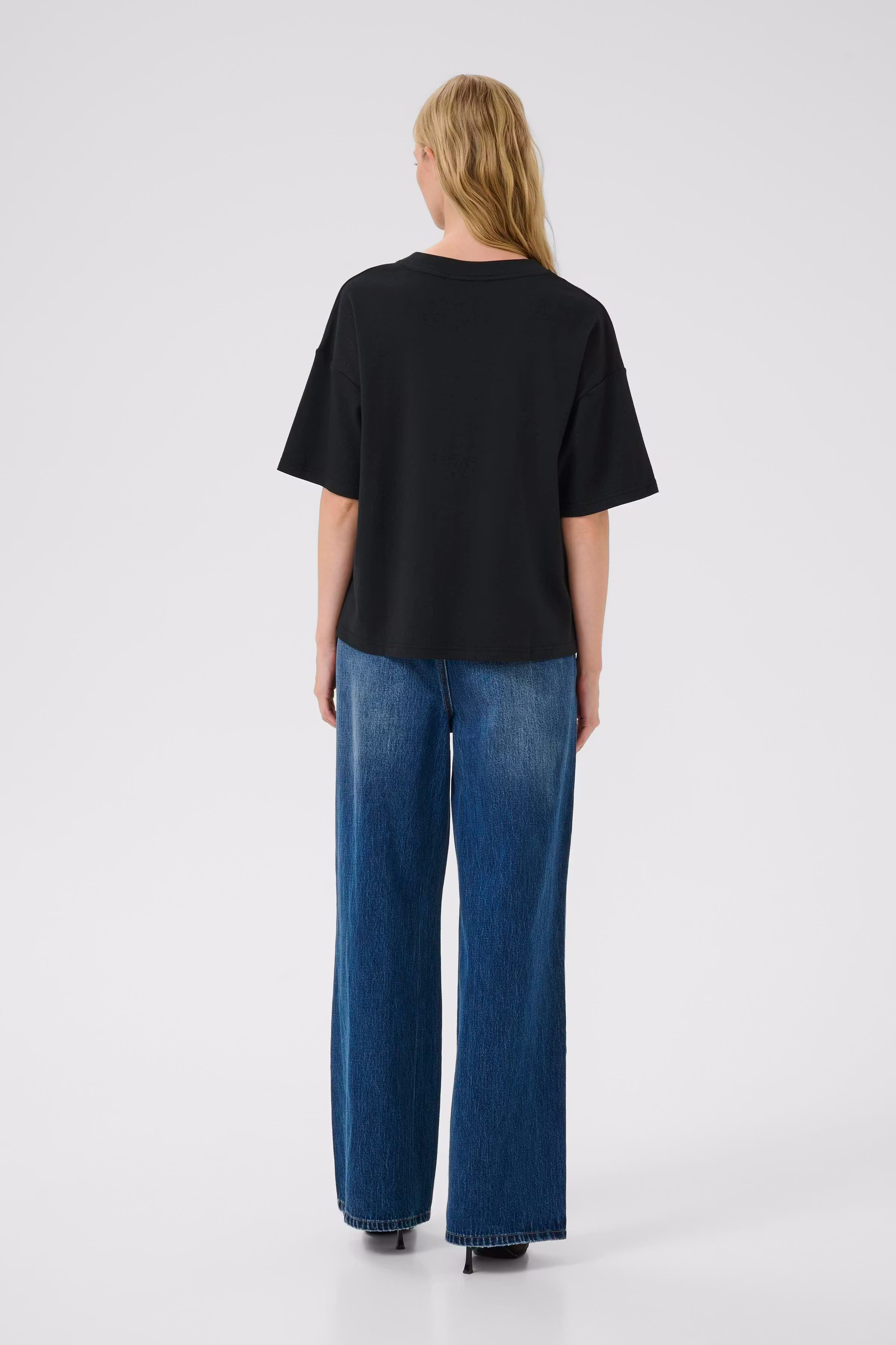 NoomaKB T-shirt LOOKBOOK BACK 10105019-194008