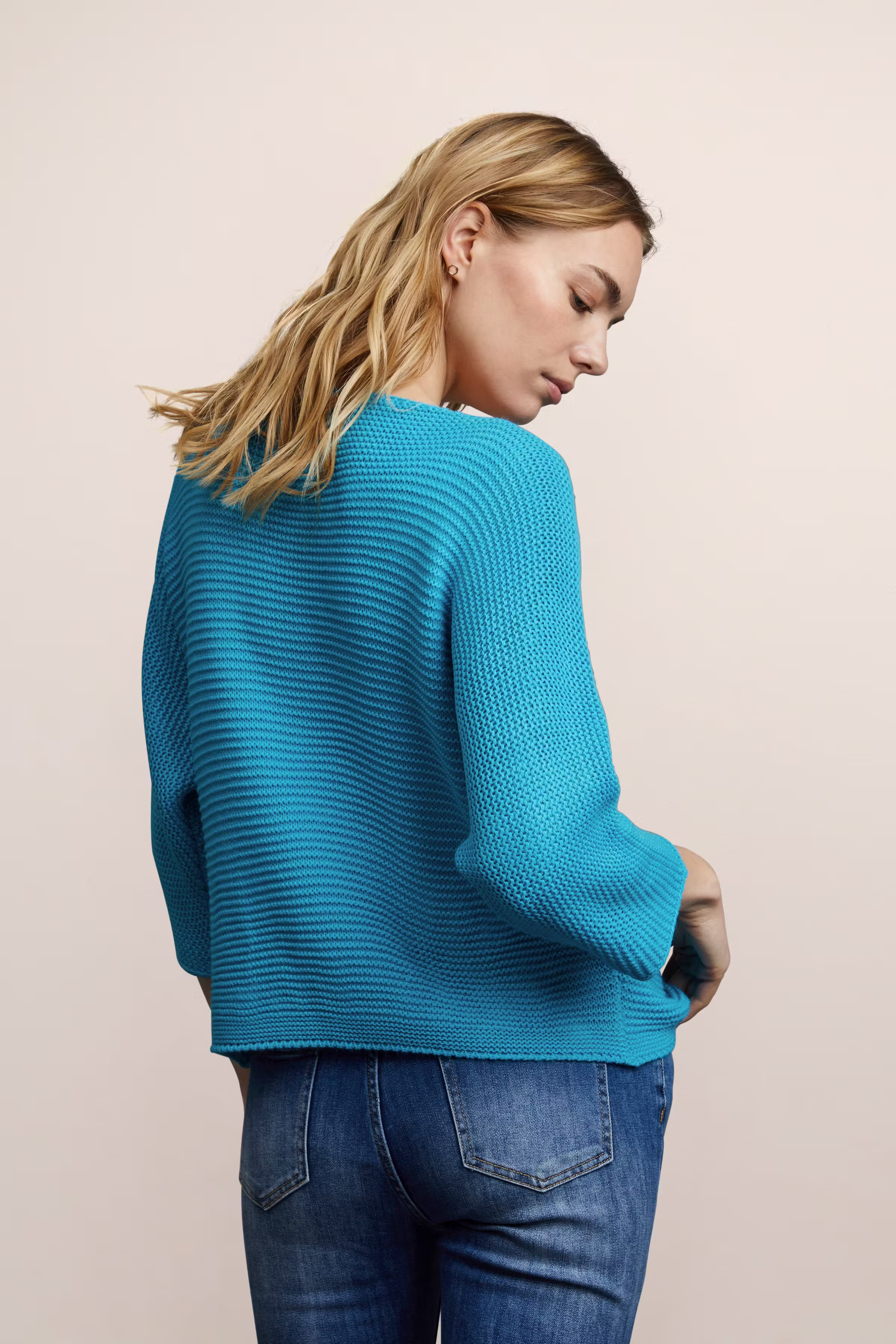 SBSANDY Blouse LOOKBOOK BACK 22100080-164535