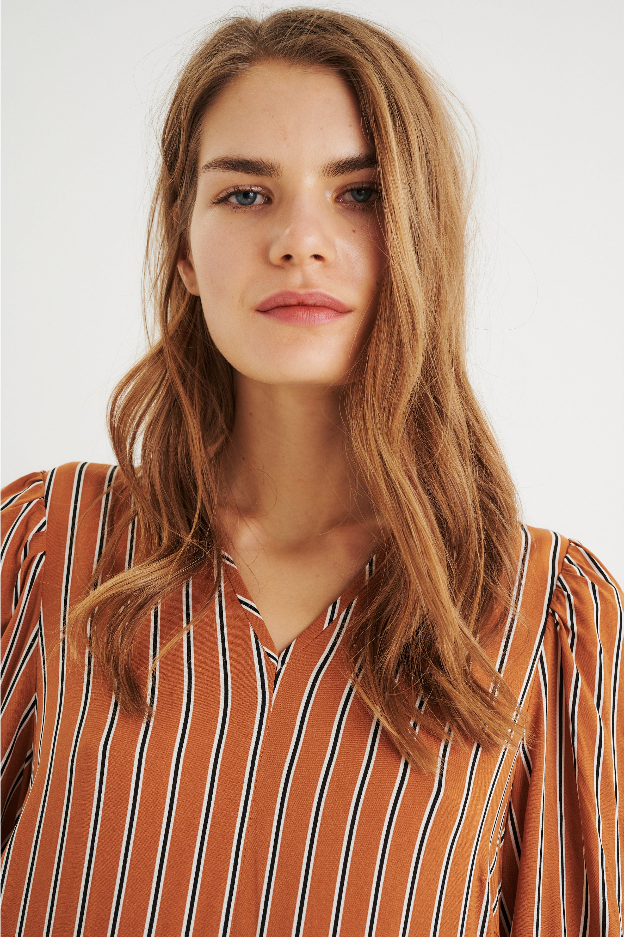 ViksaIW Long Kjole LOOKBOOK DETAIL 30106454-300821