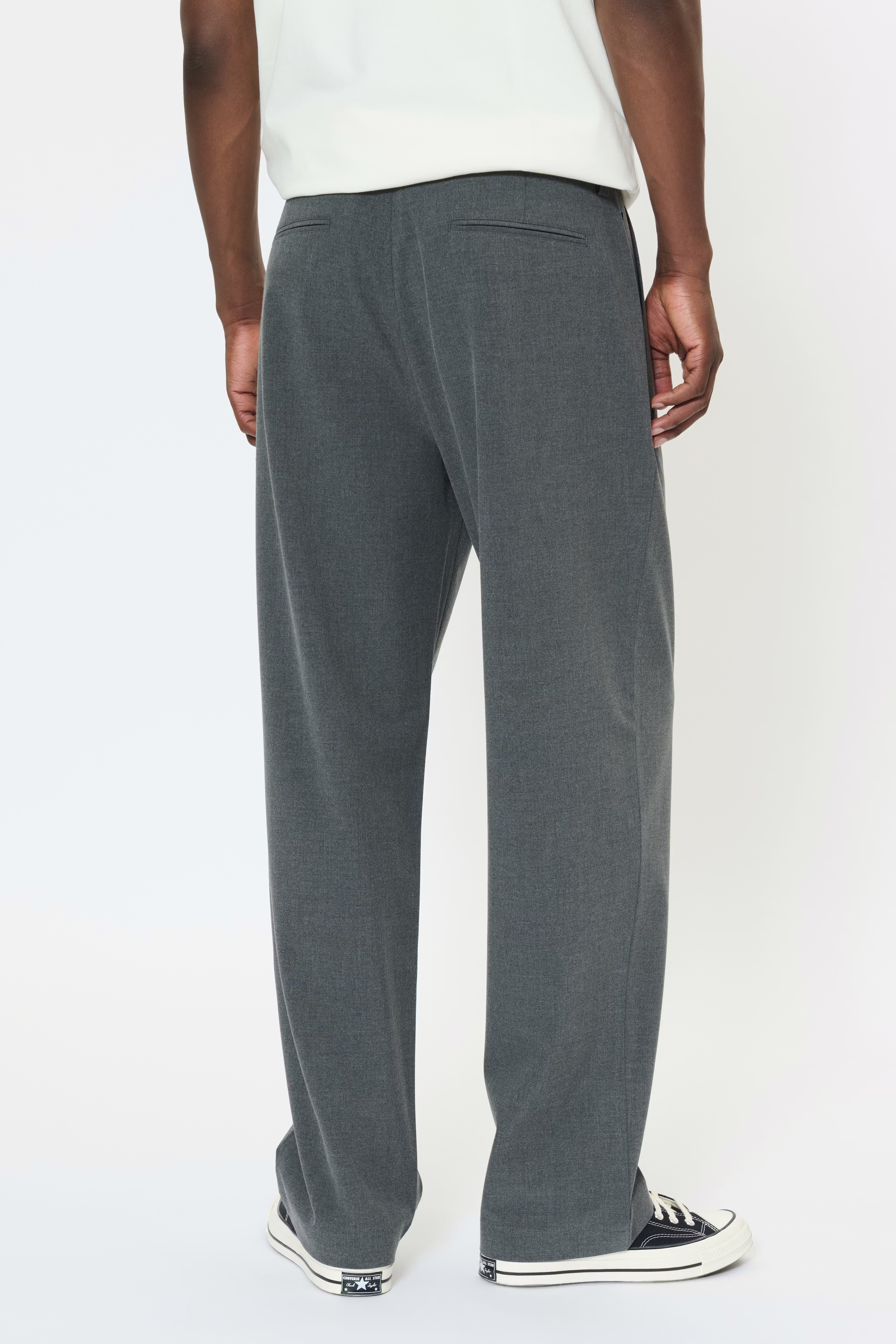 MAChino Trousers LOOKBOOK BACK 30209212-300271