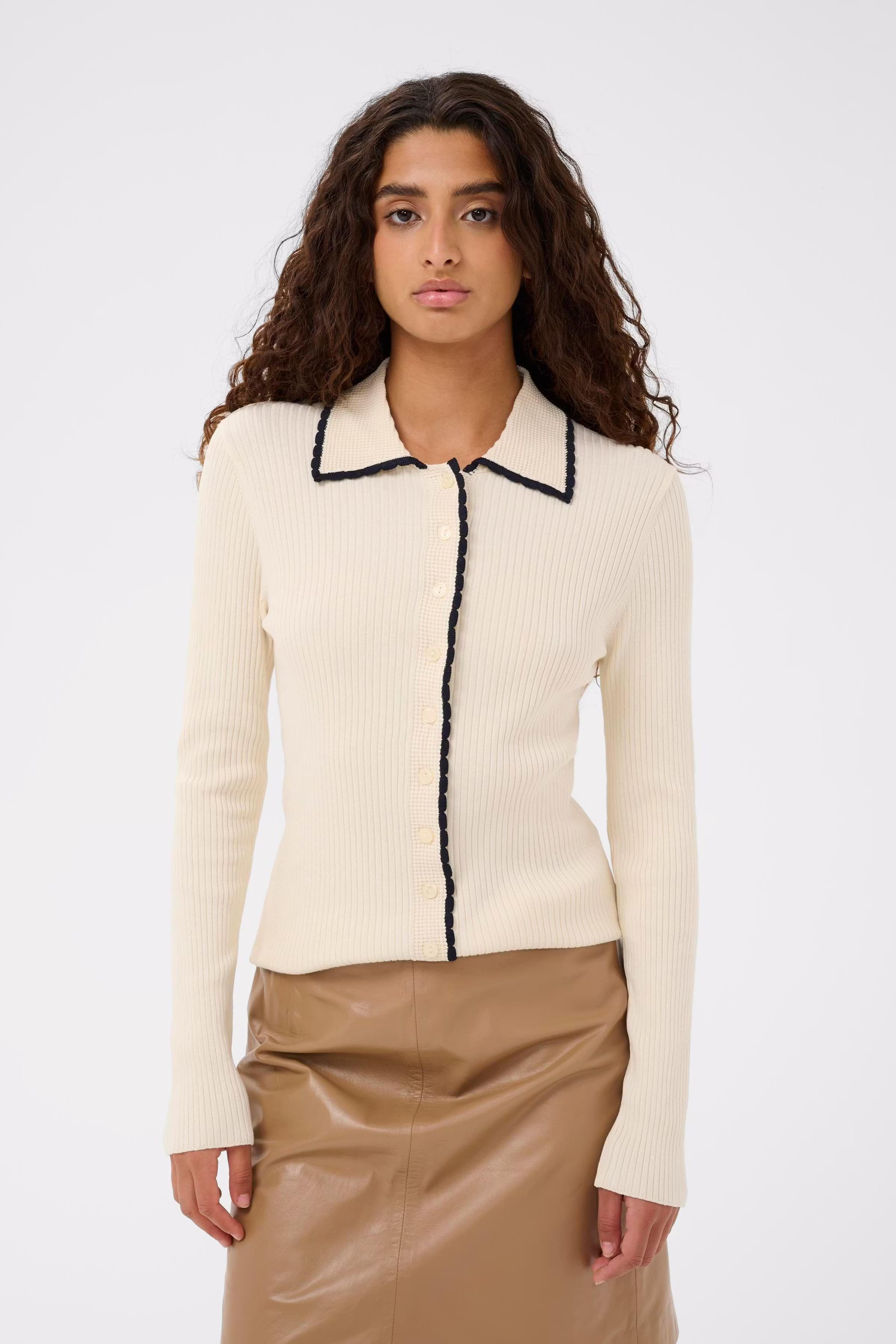 SLLysandra Cardigan LOOKBOOK FRONT 30408852-110701