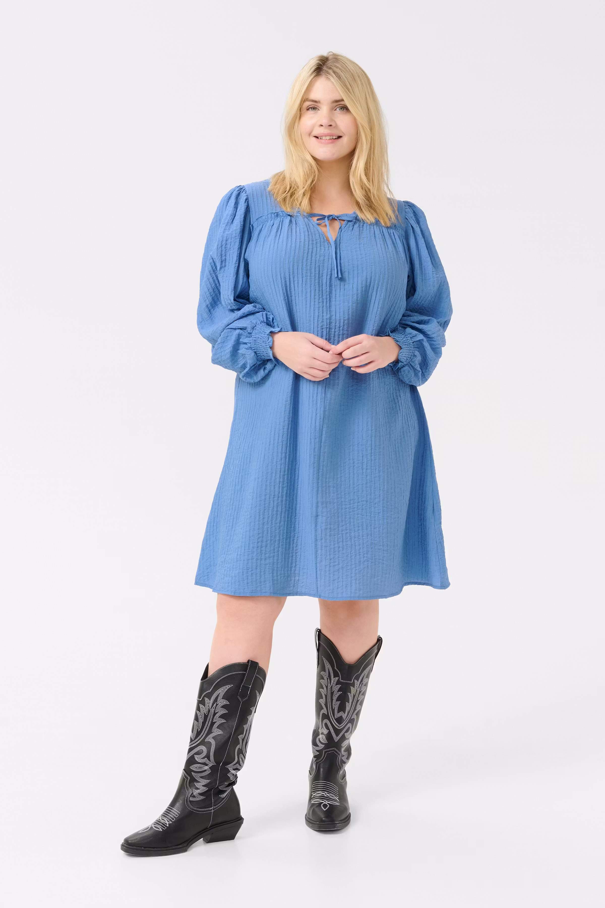 KClinna Robe LOOKBOOK FRONT 10582871-183936