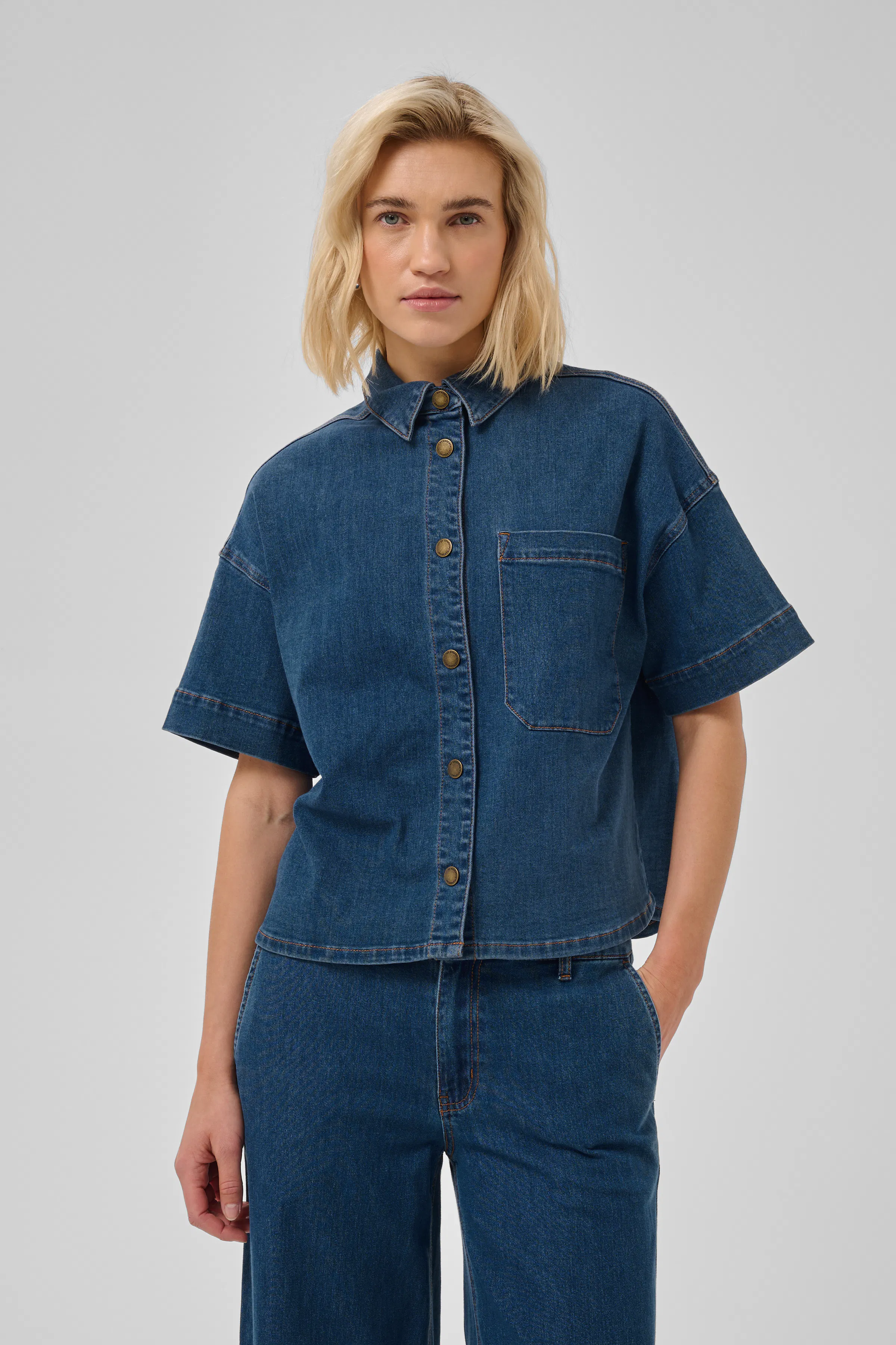 MWLinn Denim shirt LOOKBOOK FRONT 10705461-109496