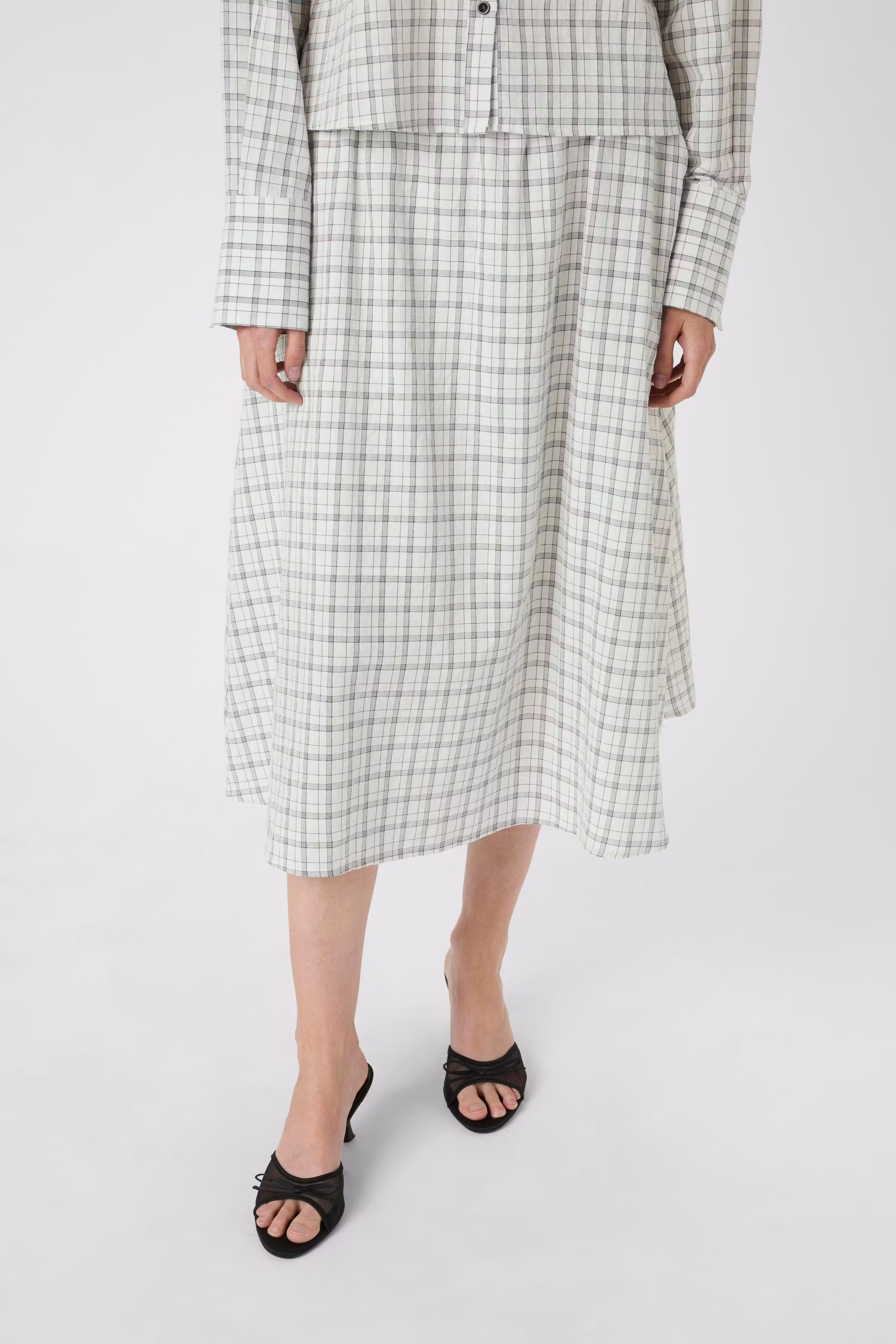 KBAlexandra Skjørt LOOKBOOK FRONT 10105823-108975