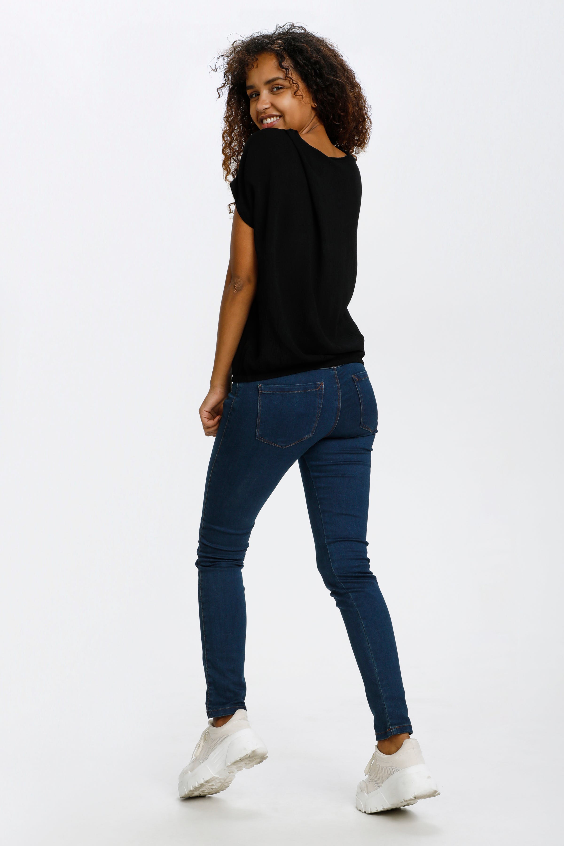 KAamber Bluse LOOKBOOK BACK 10500781-50600