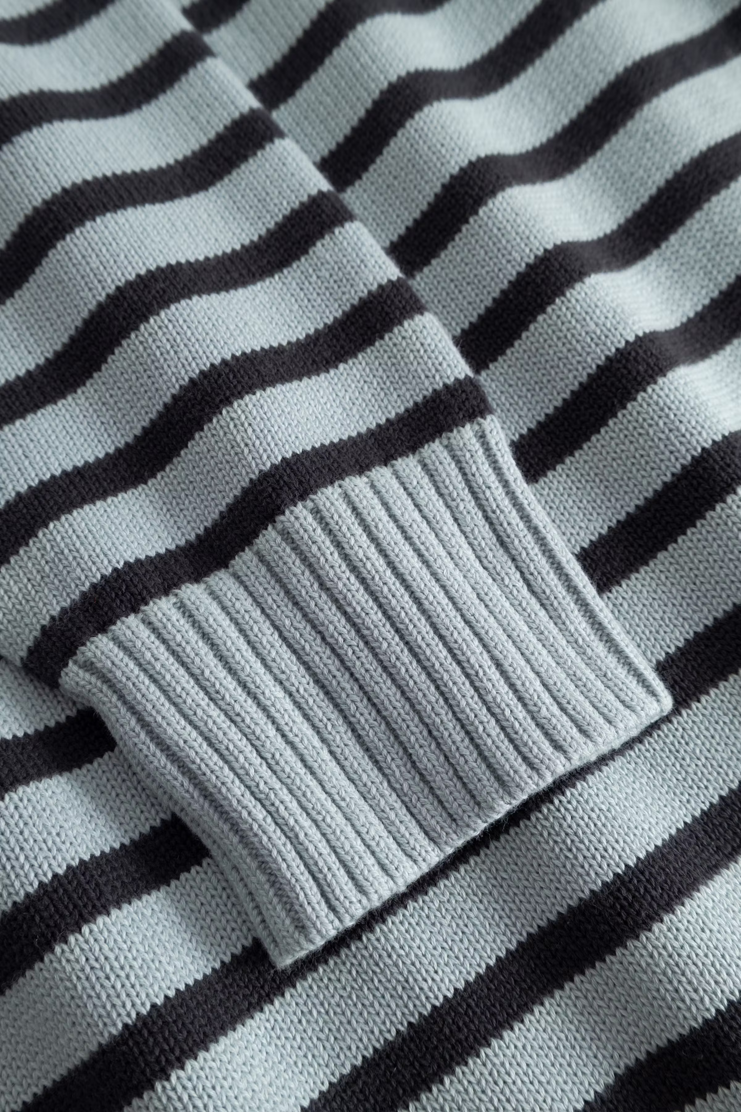 WWTay Pullover PACK DETAIL 30252075-304629