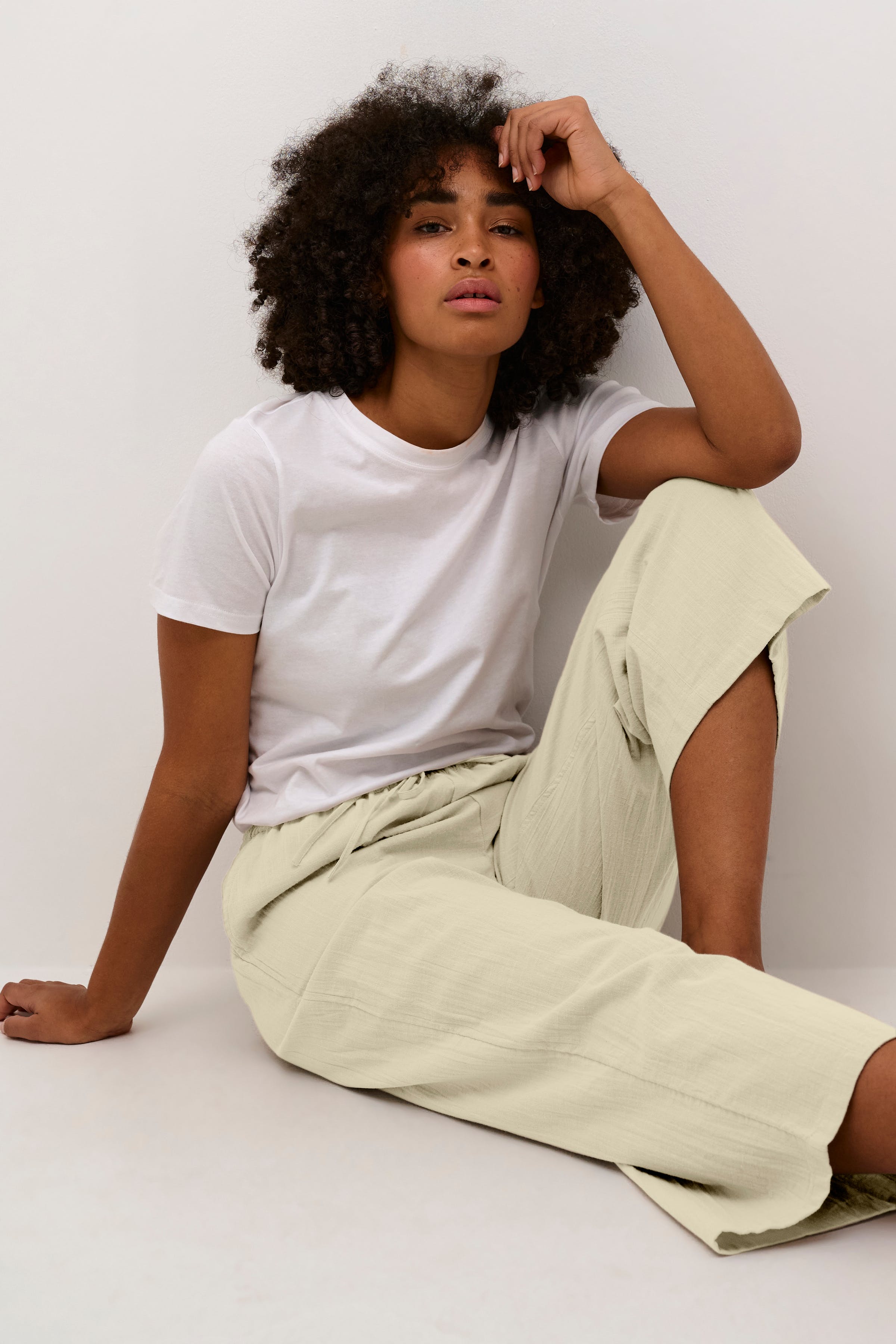 KAemily Broek LOOKBOOK DETAIL 10508876-151305