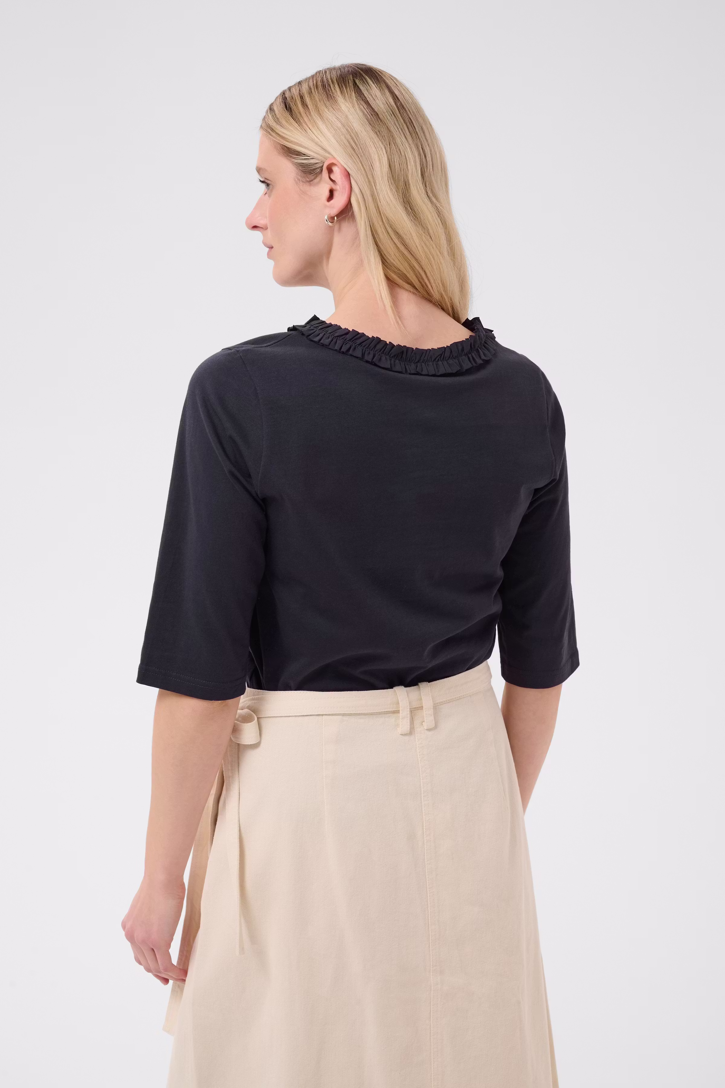 DalillaPW Blouse LOOKBOOK BACK 30310727-194013
