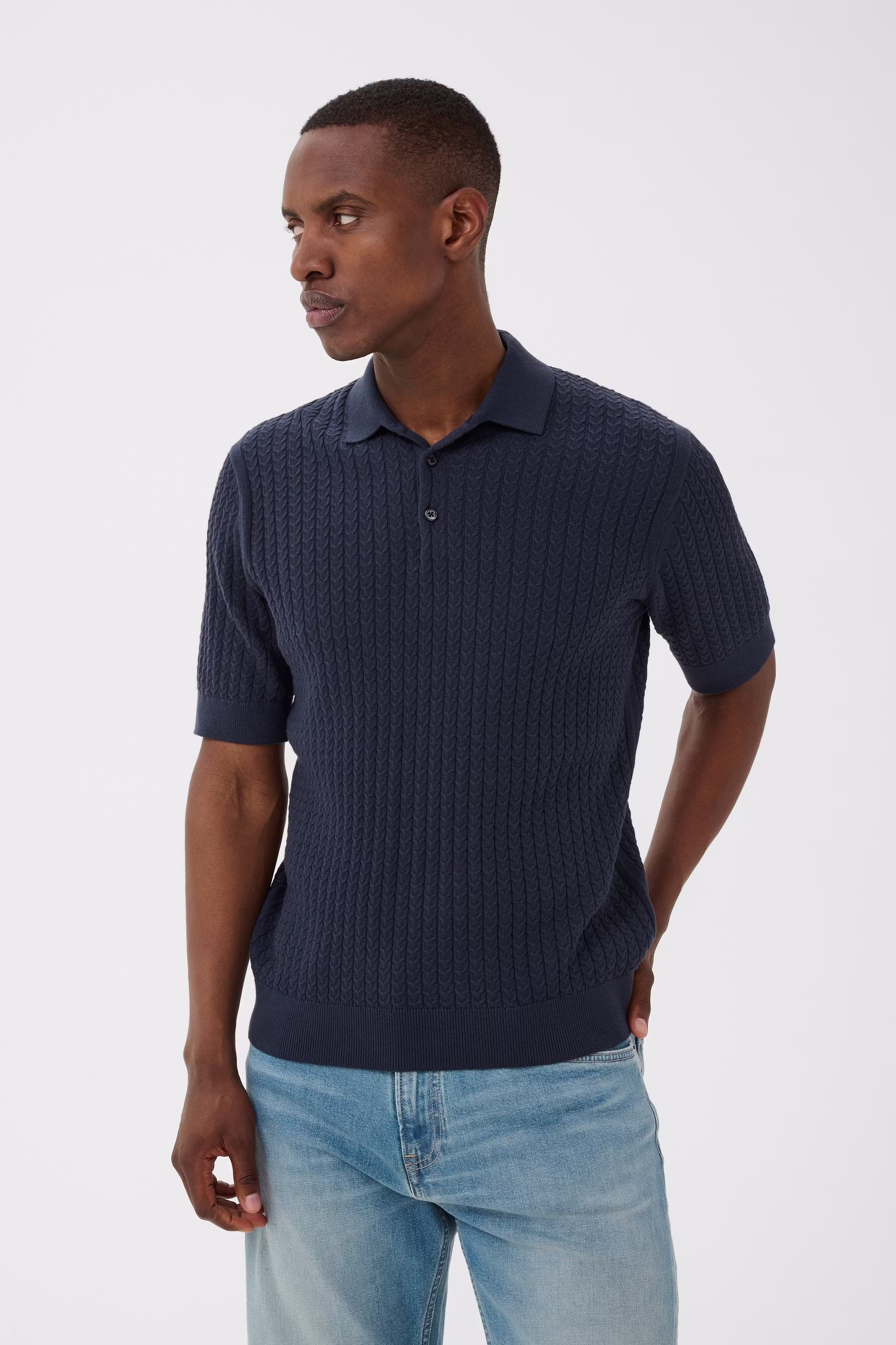 MApolo Poloshirt LOOKBOOK FRONT 30209369-194011