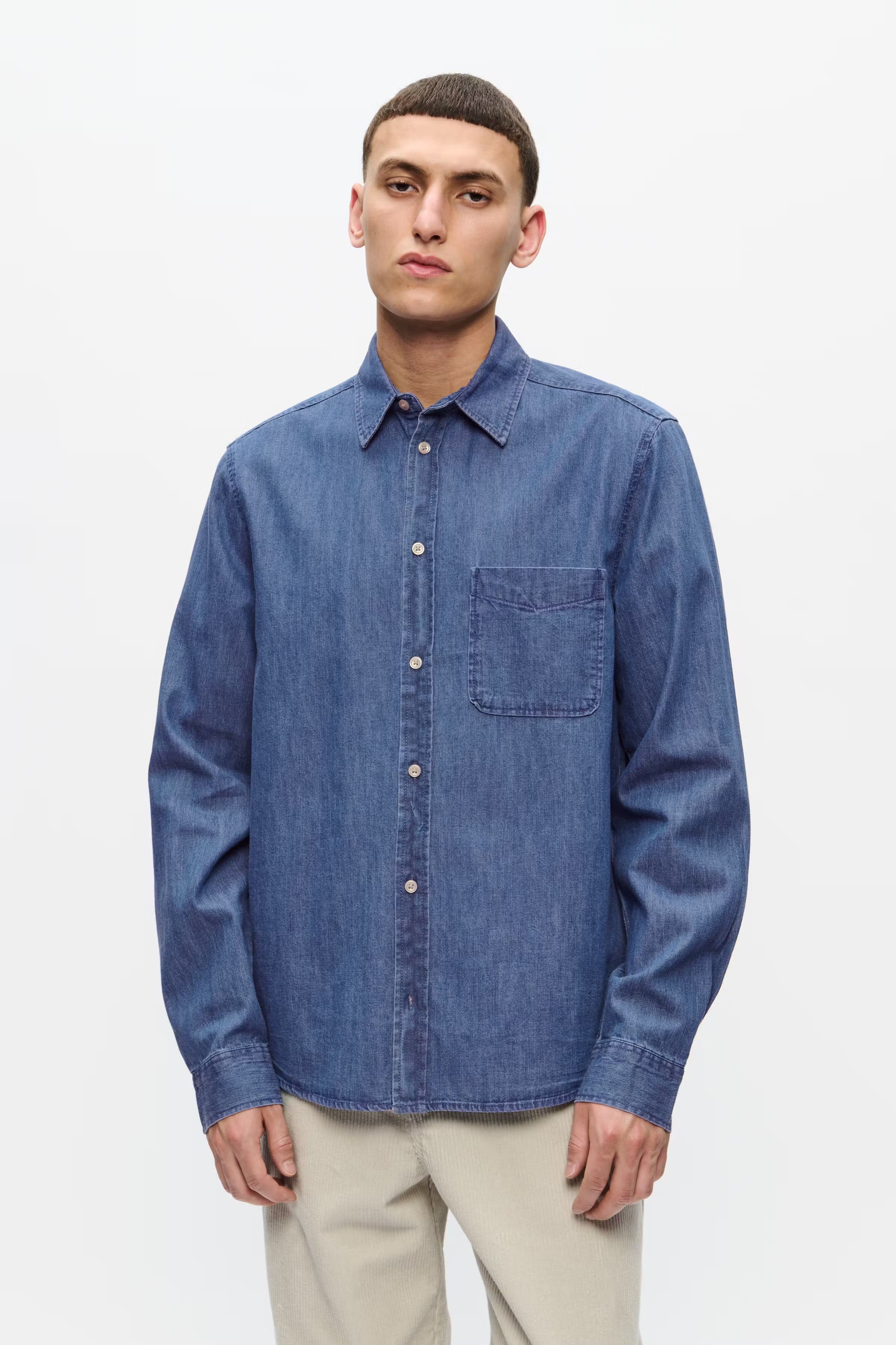 WWAdrian Skjorte LOOKBOOK FRONT 30251500-304204