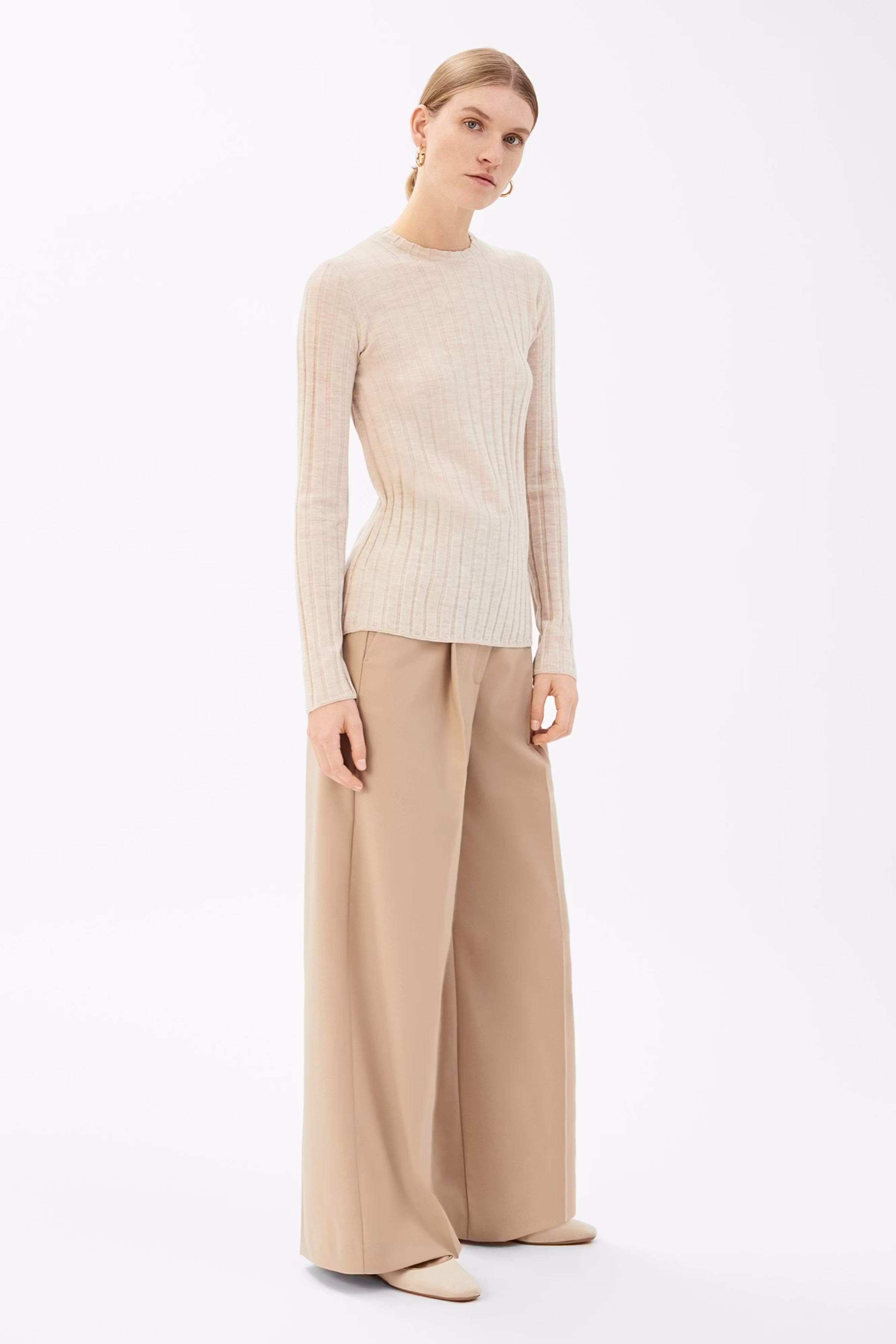 KACY Top LOOKBOOK FRONT 30600371-BE406