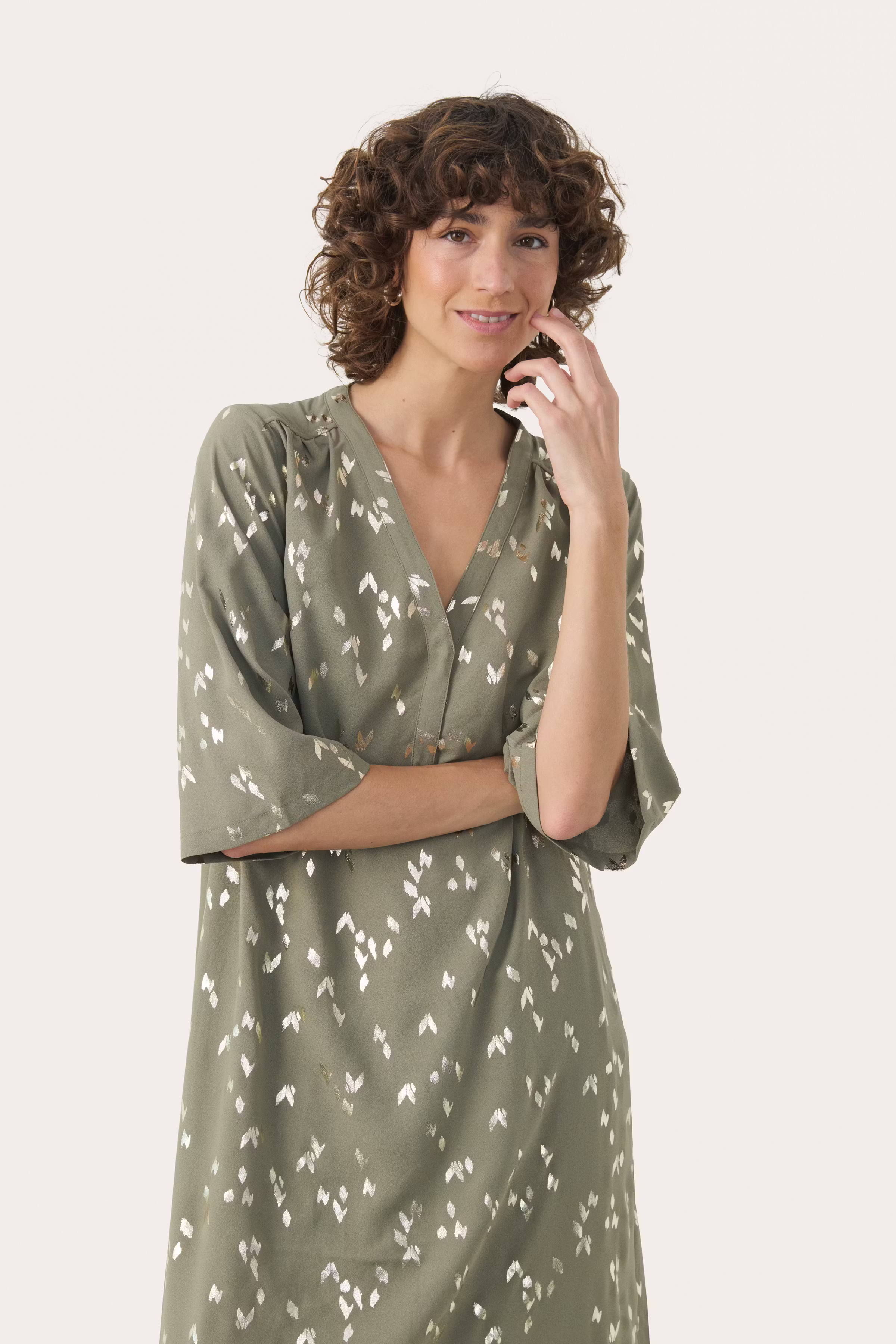 BeritPW Dress LOOKBOOK FRONT 30309906-304028