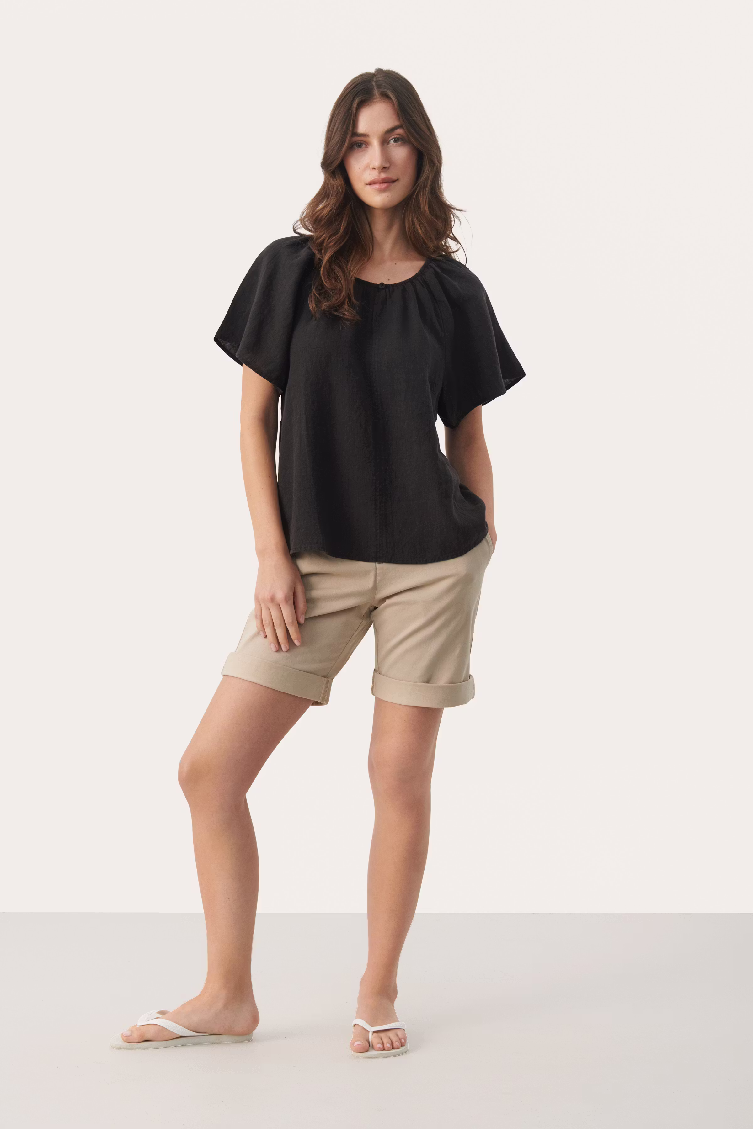 GeorgianaPW Leinenbluse LOOKBOOK FRONT 30308594-194008