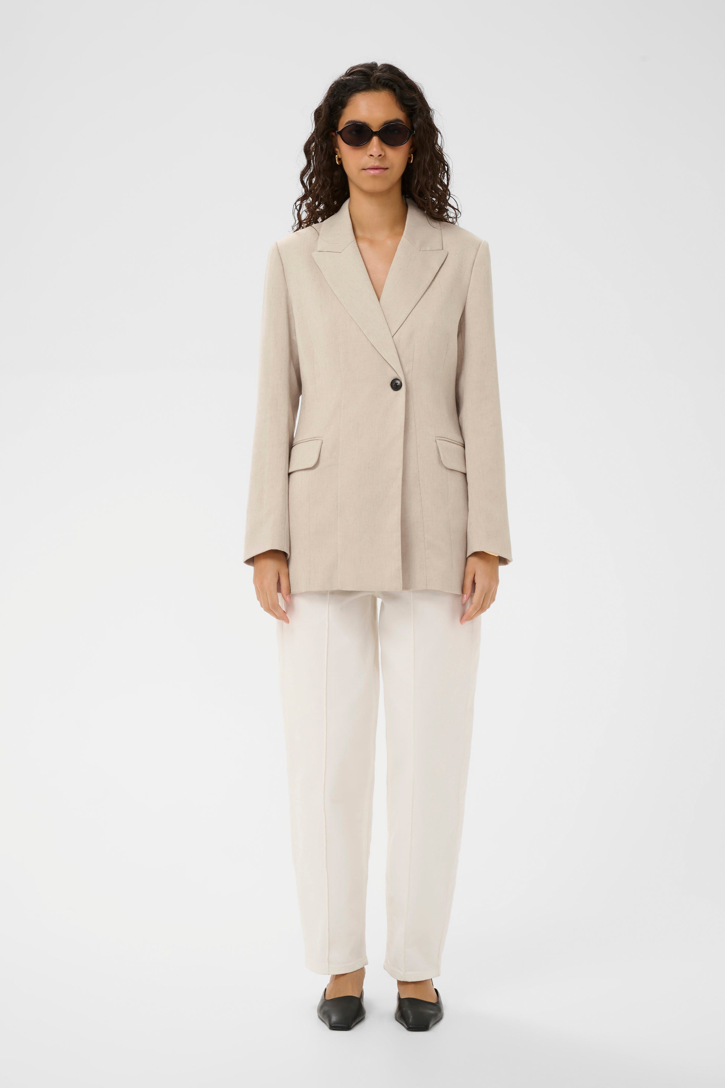 SLSofia Blazer LOOKBOOK FRONT 30409412-151307