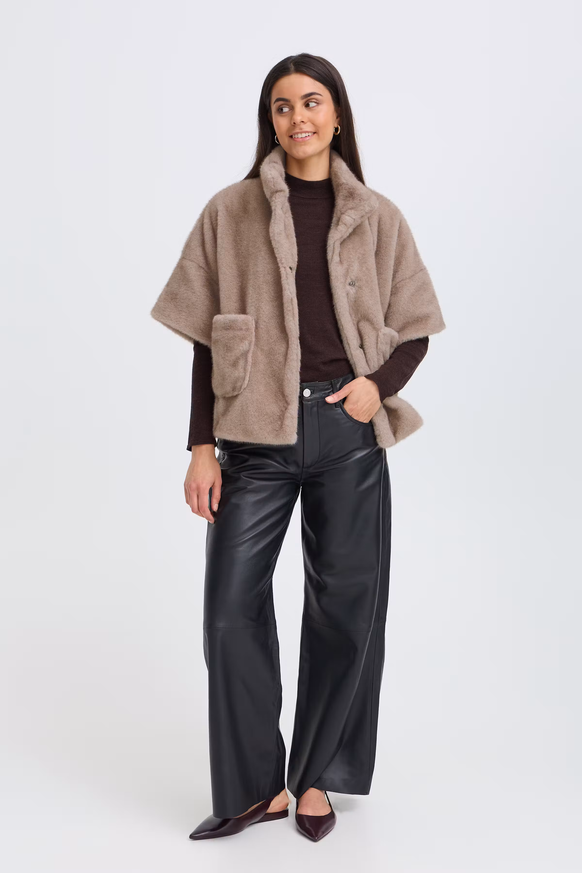 FRDORIS Ytterplagg LOOKBOOK FRONT 20618550-181210