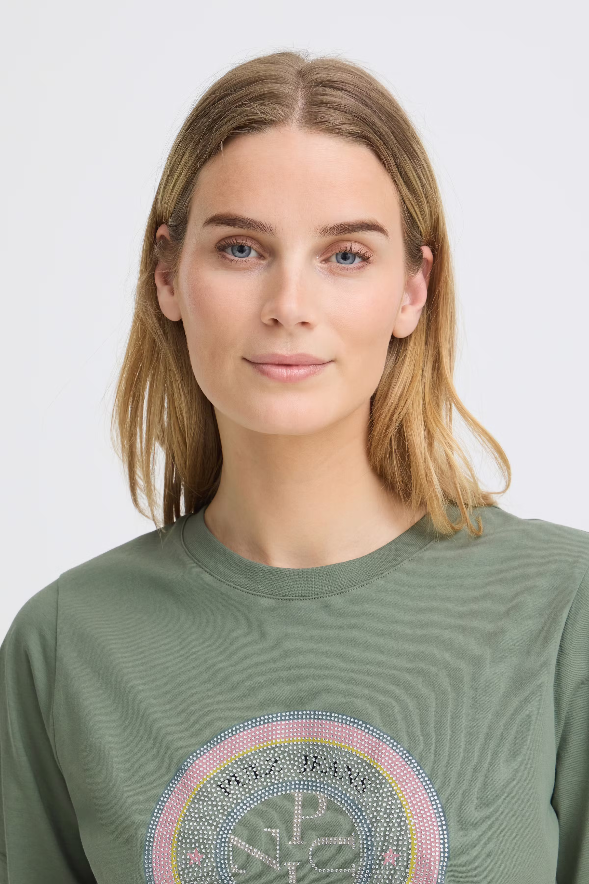 PZCHERI T-shirt LOOKBOOK DETAIL 50210520-185806