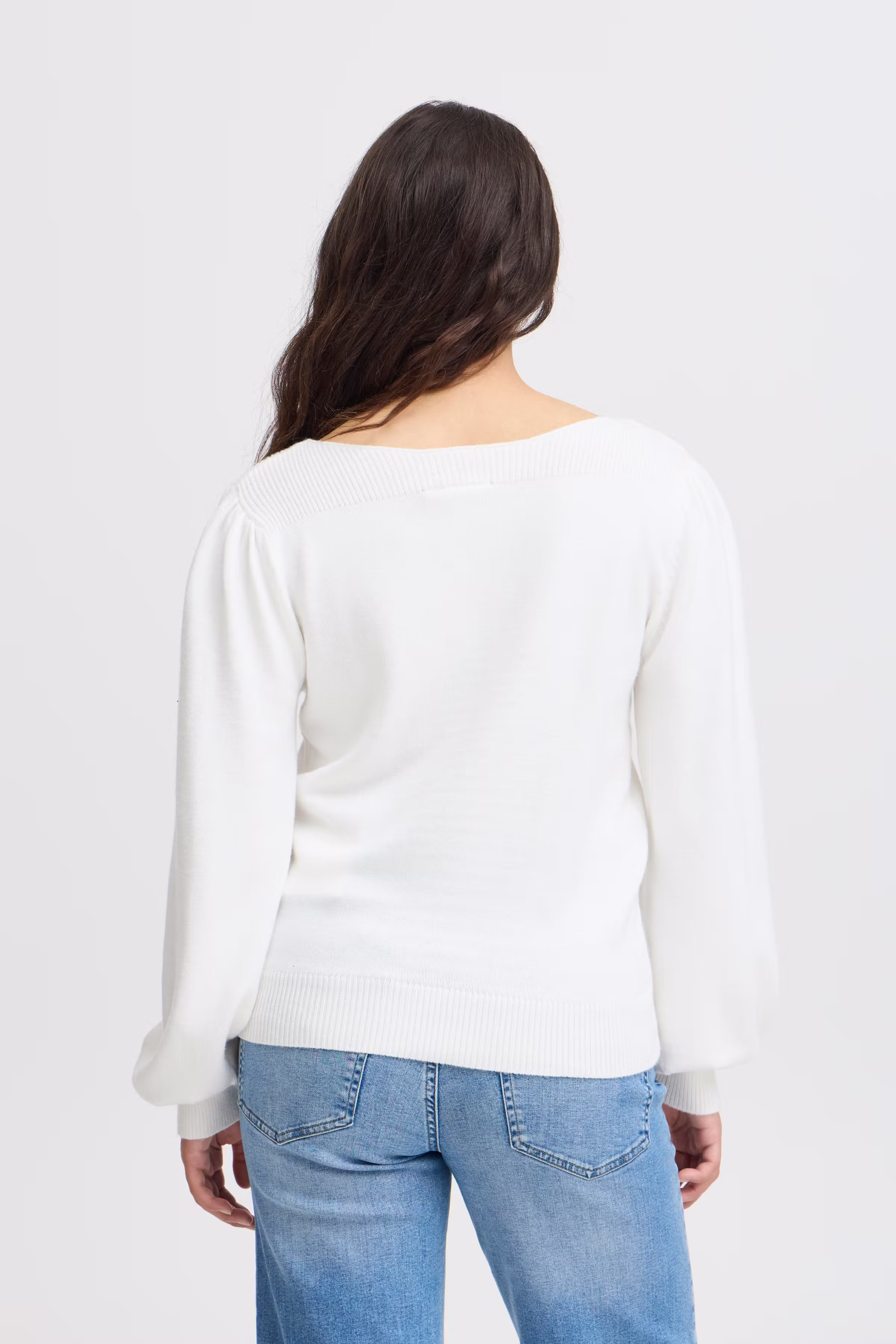 IHVIRELLE Pullover LOOKBOOK BACK 20121631-114201