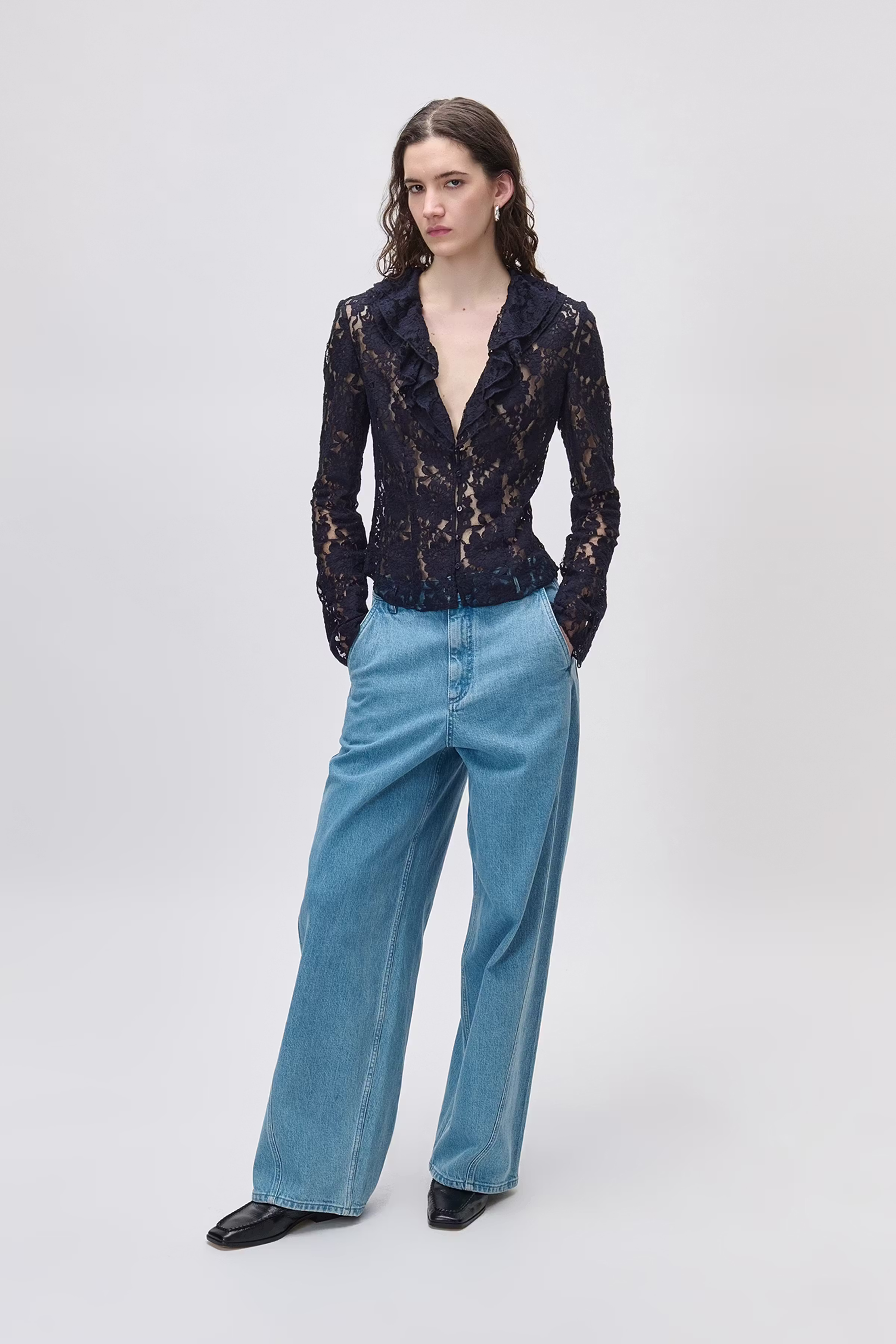 IOTIERRA BLOUSE LOOKBOOK FRONT 30600584-BL900