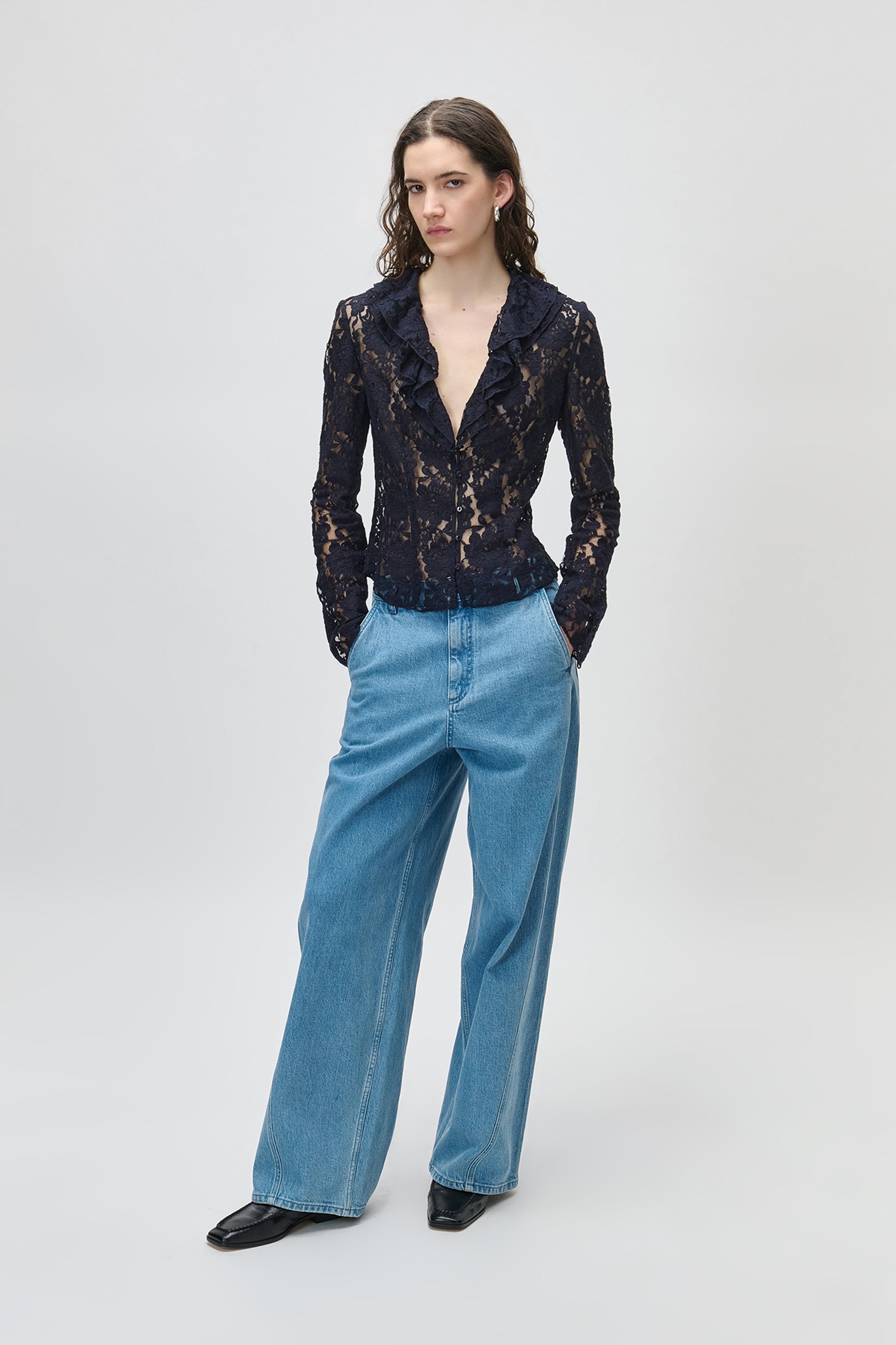 TIERRA BLOUSE LOOKBOOK FRONT 30600584-BL900