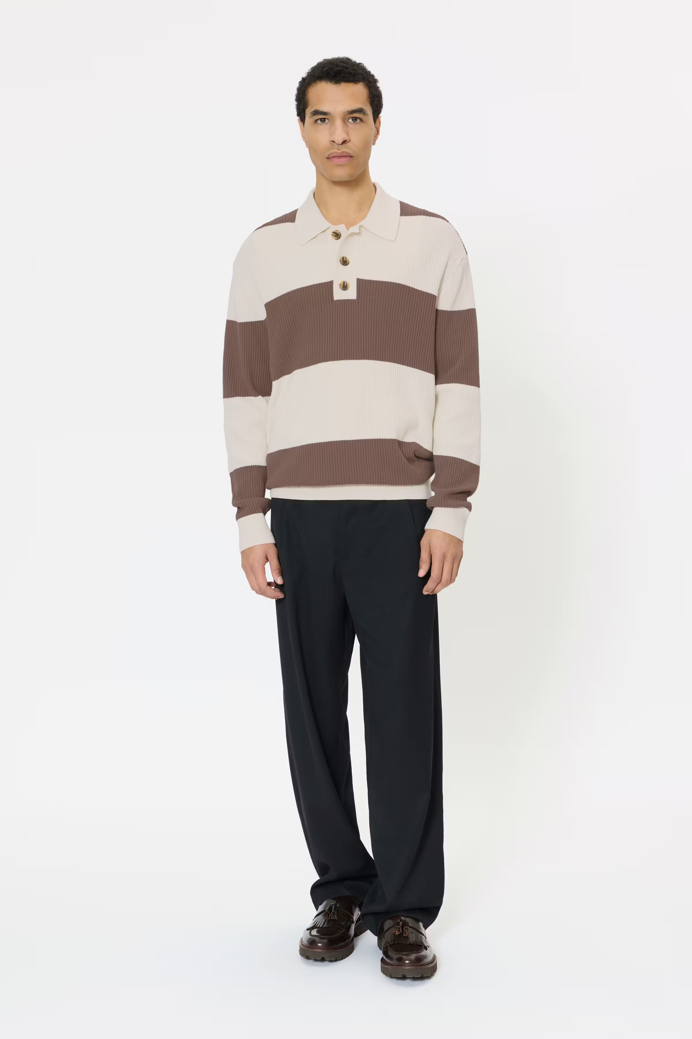 MArugbo Pullover LOOKBOOK FRONT 30208963-181017