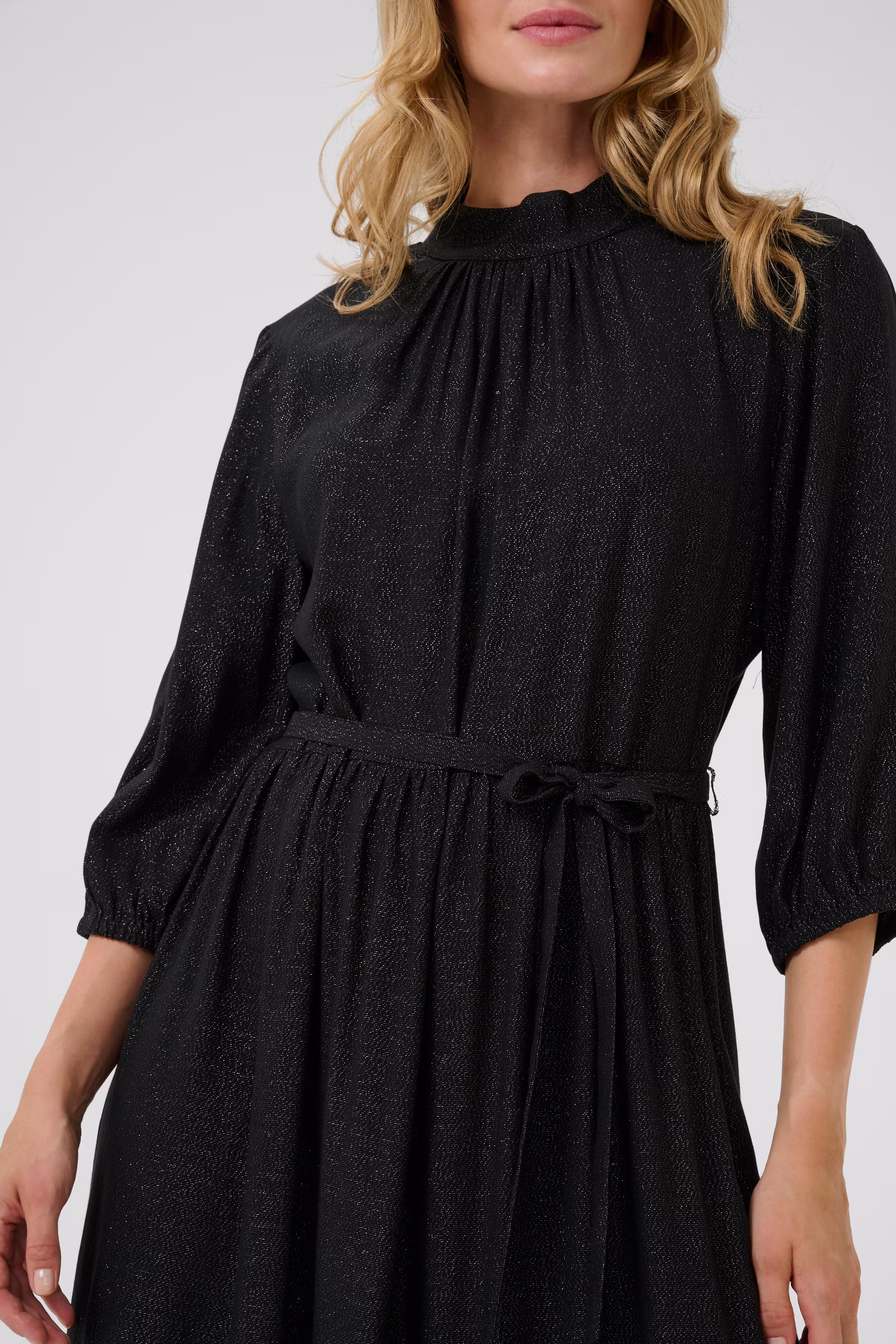 CRRie Robe LOOKBOOK DETAIL 10613854-100120