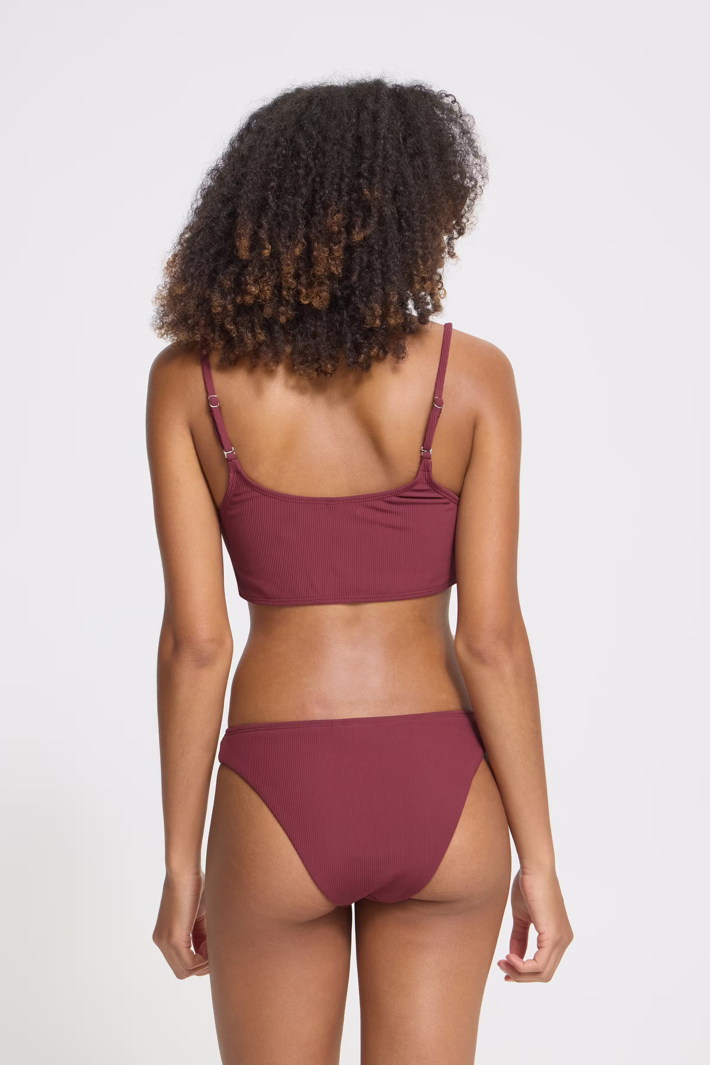 IARITA Bademode LOOKBOOK FRONT 20125953-191617