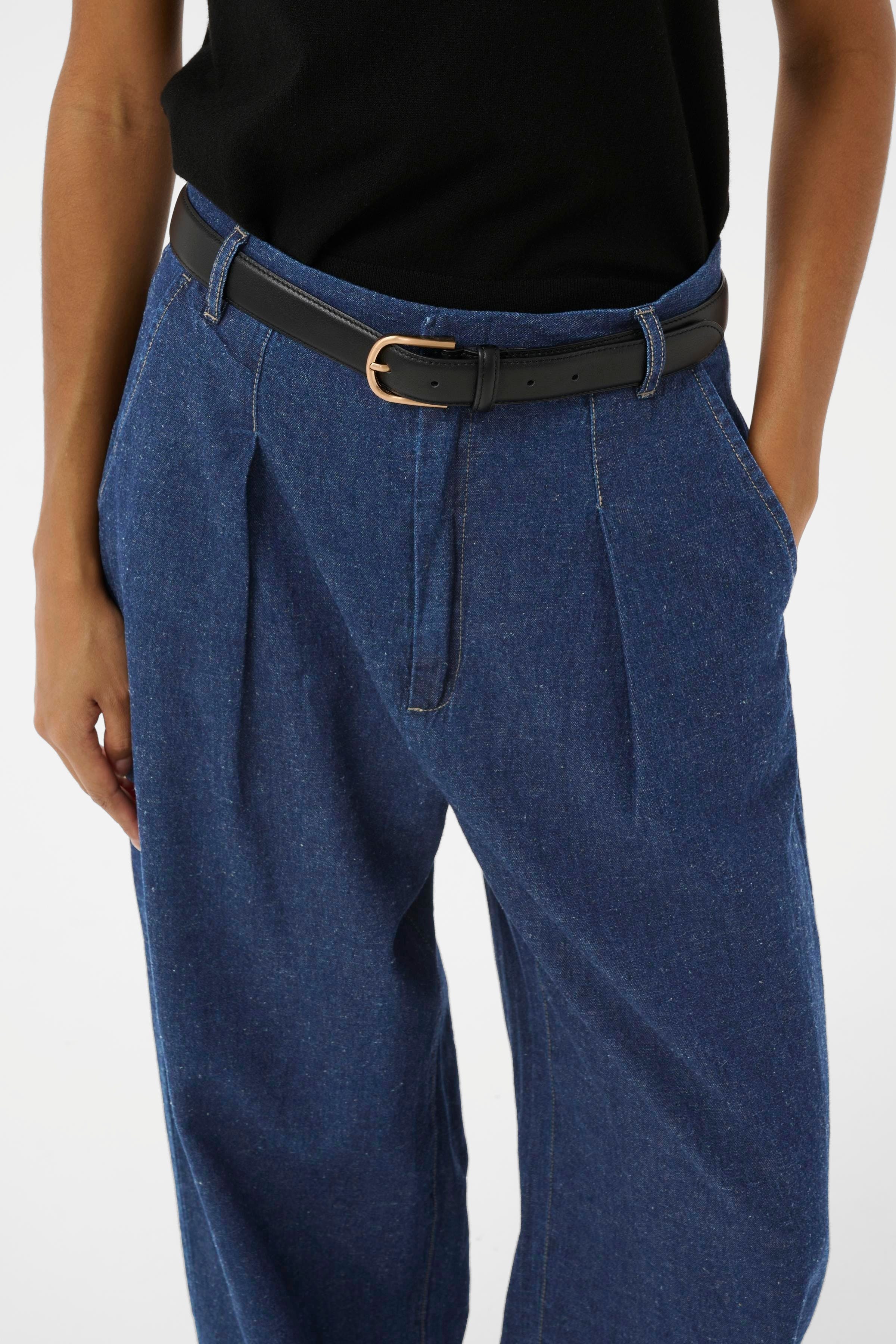 RubinaIW Trousers LOOKBOOK DETAIL 30110350-300013