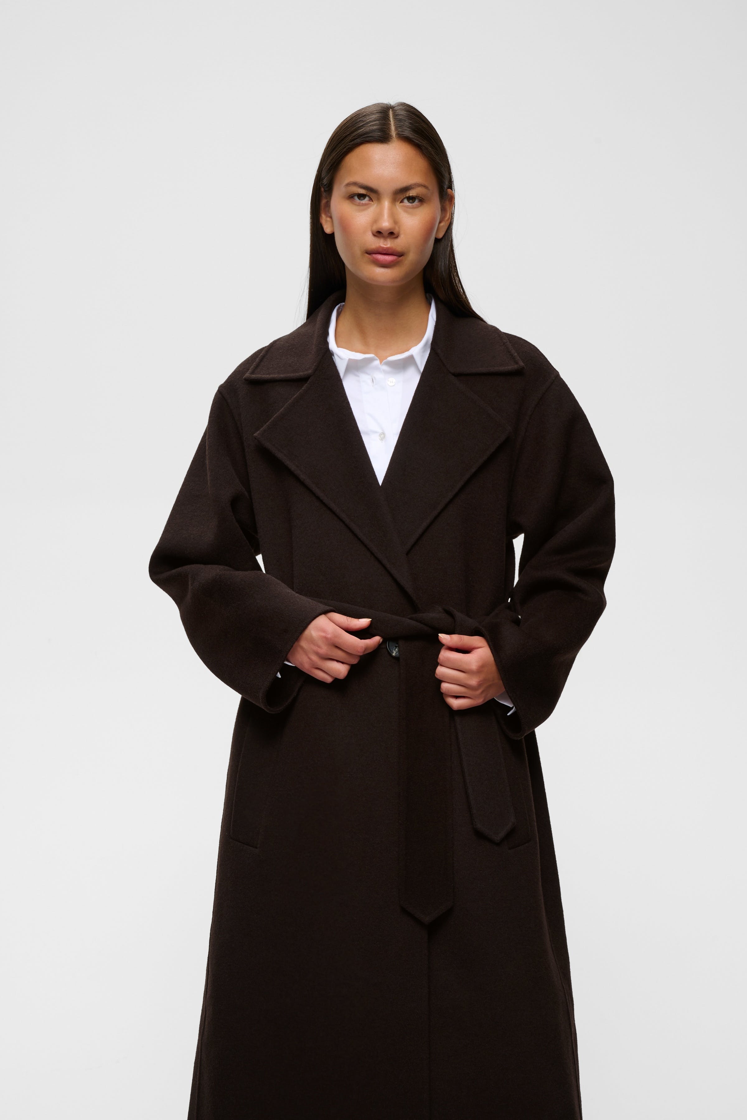 ZILLAIW Coat LOOKBOOK FRONT 30112654-191109