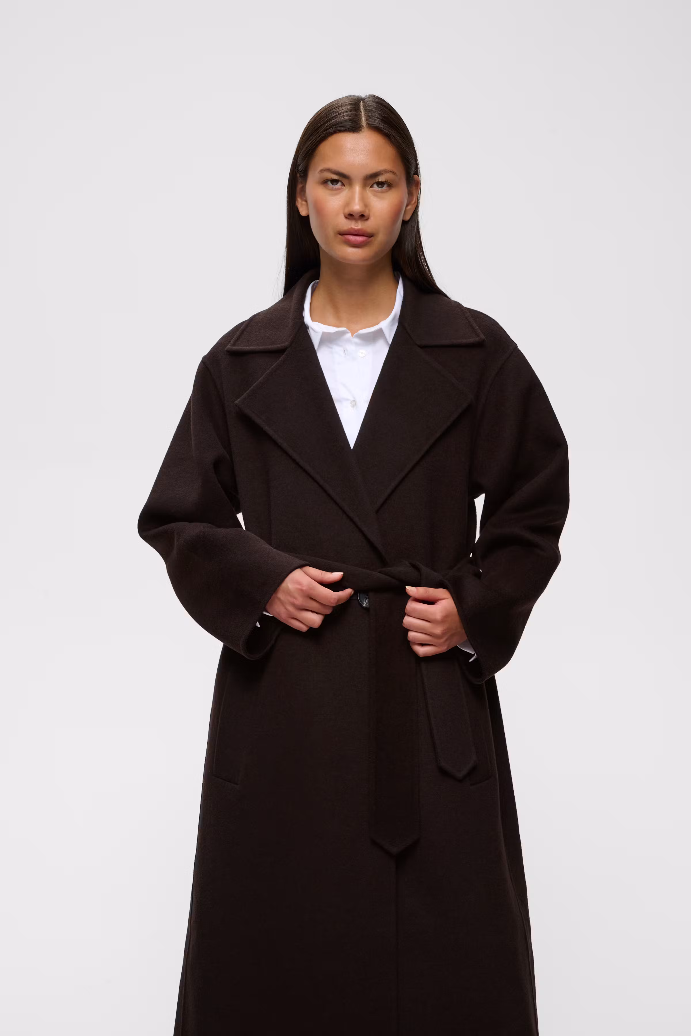ZILLAIW Frakke LOOKBOOK FRONT 30112654-191109