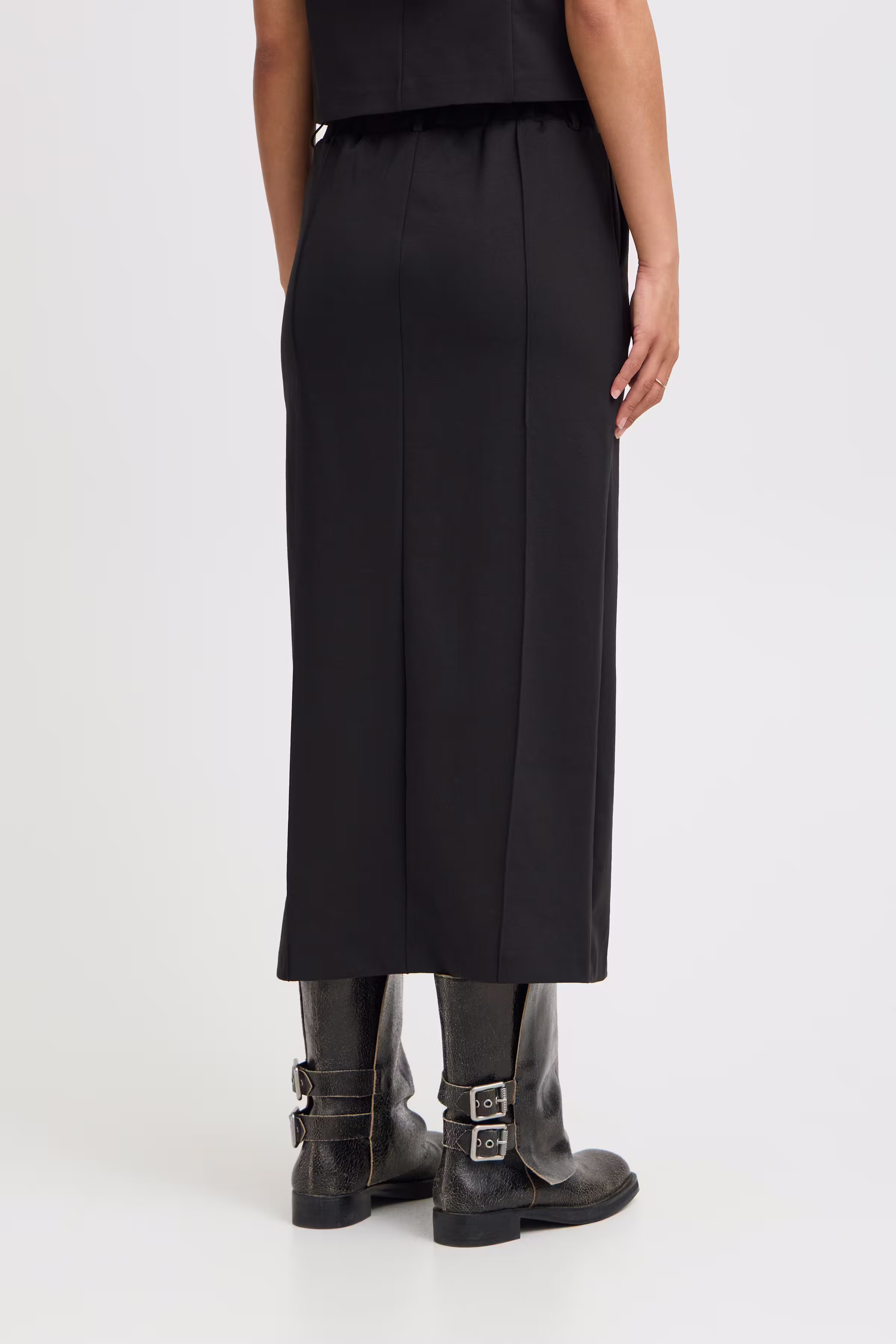 IHSIMONSE Rock LOOKBOOK BACK 20121518-194008